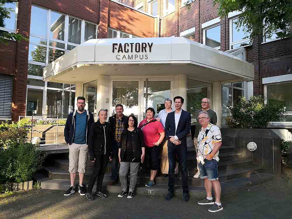 Rundgang: Coworking Space , Werbegemeinschaft Eller besucht den Factory Campus Düsseldorf Rundgang: Coworking Space , Werbegemeinschaft Eller besucht den Factory Campus Düsseldorf