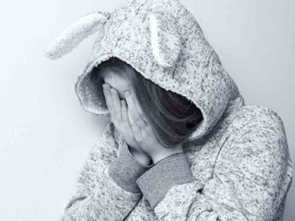 Soziale Medien machen viele Teens depressiv, Studien zeigen alarmierende Verhaltensweisen bei Jugendlichen und auch höhere Suizidraten