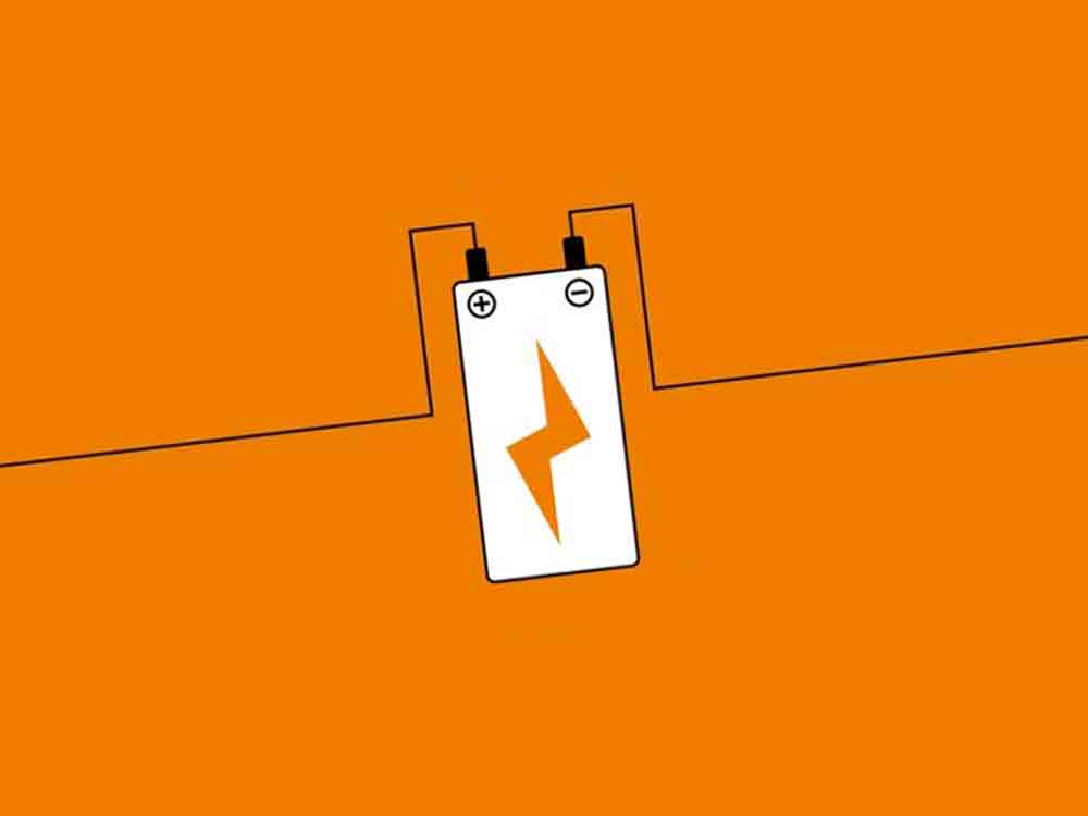 Akku speichert Strom und erzeugt Chemikalien, Furfural Nickelhydroxid Hybridbatterie der Tsinghua University produziert Brenzschleimsäure