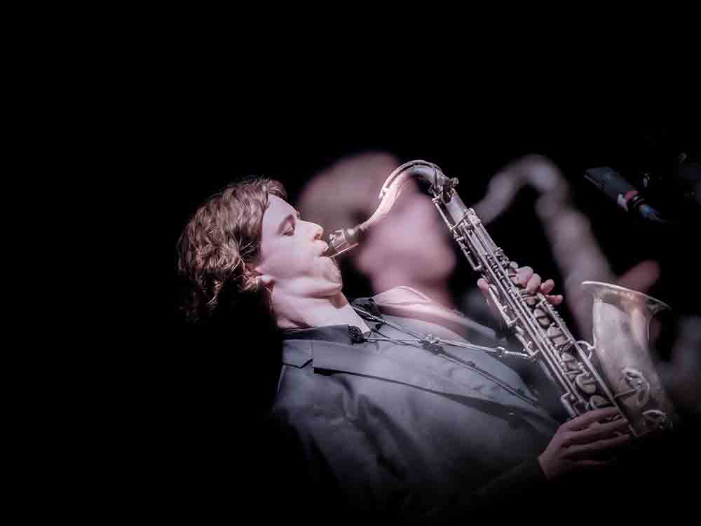 Awakening 2023: Bundesjazzorchester am 26. August 2023 in der Rudolf Oetker Halle, Jugendjazzorchester unter der Leitung von Nikki Iles Awakening 2023: Bundesjazzorchester am 26. August 2023 in der Rudolf Oetker Halle, Jugendjazzorchester unter der Leitung von Nikki Iles