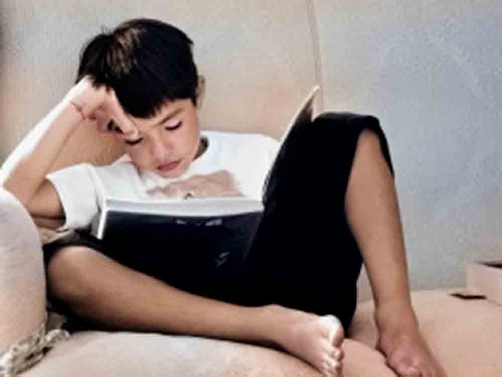 Lesen tut Geist und Seele von Kindern gut, wissenschaftliche Scans belegen Unterschiede in den verschiedenen Bereichen des Gehirns Lesen tut Geist und Seele von Kindern gut, wissenschaftliche Scans belegen Unterschiede in den verschiedenen Bereichen des Gehirns
