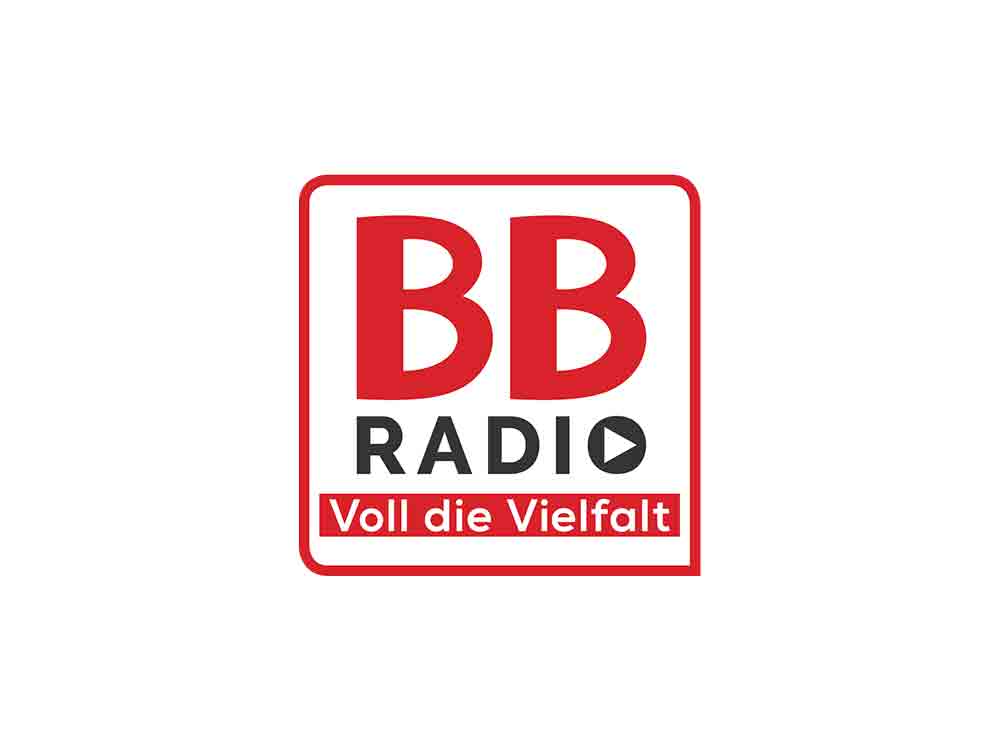 BB Radio Moderatorin Steffi Landerer Covergirl im aktuellen Playboy – das gesamte Team gratuliert BB Radio Moderatorin Steffi Landerer Covergirl im aktuellen Playboy – das gesamte Team gratuliert