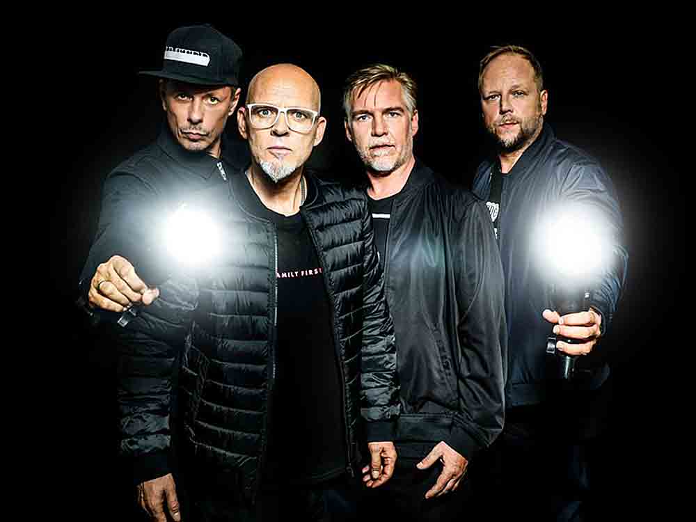 Musik für Alle: Arte Concert streamt am 19. Juli 2023 Konzert der »Fantastischen Vier« mit Deaf Performance live von den Jazzopen Stuttgart Musik für Alle: Arte Concert streamt am 19. Juli 2023 Konzert der »Fantastischen Vier« mit Deaf Performance live von den Jazzopen Stuttgart