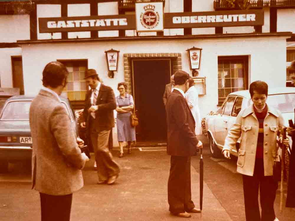 Das Sauerland Museum in Arnsberg sucht nach älteren Fotografien und Objekten von Kneipen und Kneipenszenen aus dem Sauerland Das Sauerland Museum in Arnsberg sucht nach älteren Fotografien und Objekten von Kneipen und Kneipenszenen aus dem Sauerland