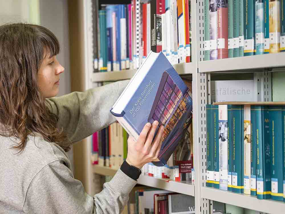Bestand aus LWL Bibliotheken mit mehr als 500.000 Medien ist nun international zu finden Bestand aus LWL Bibliotheken mit mehr als 500.000 Medien ist nun international zu finden