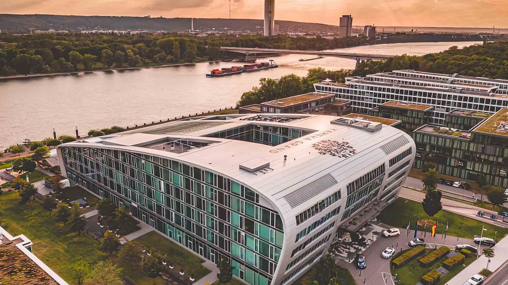 Kameha Grand Bonn schreibt Erfolgsgeschichte neu: Positionierung und dynamisches Pricing als Schlüsselfaktoren Kameha Grand Bonn schreibt Erfolgsgeschichte neu: Positionierung und dynamisches Pricing als Schlüsselfaktoren