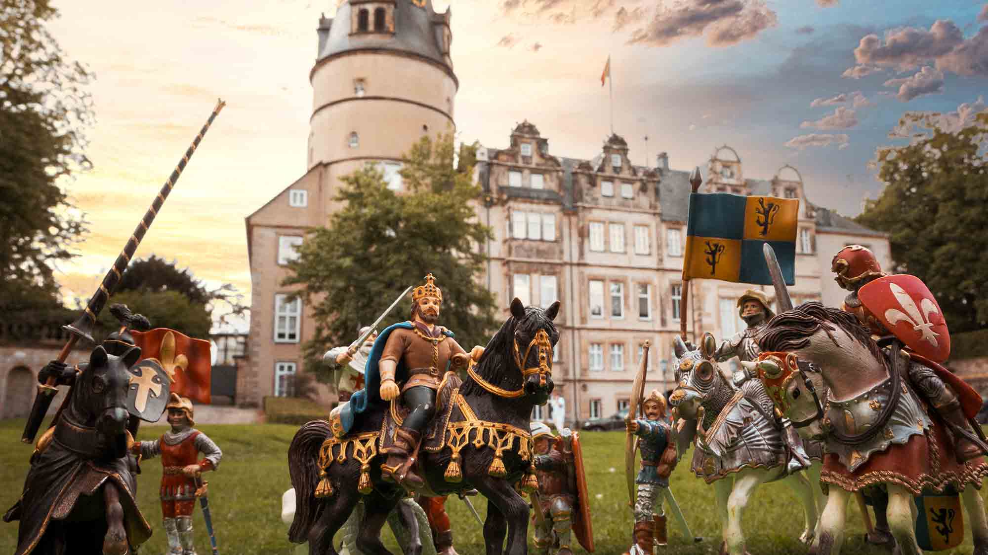 Detmold: kleine Ritter und Burgfräulein, 5. Familiensamstag am 16. September 2023 im Detmolder Schlosspark Detmold: kleine Ritter und Burgfräulein, 5. Familiensamstag am 16. September 2023 im Detmolder Schlosspark