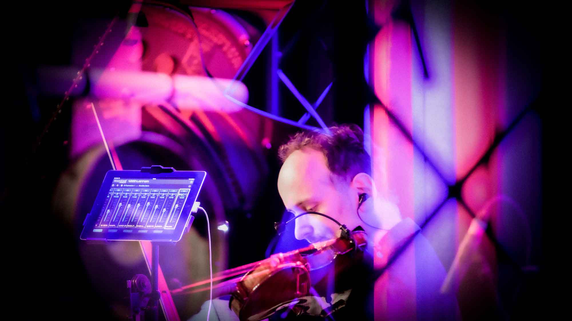Zwischen Club und Konzerthaus: Die Noctune Konzerte der neuen Saison, Rudolf Oetker Halle Bielefeld, 14. Oktober 2023 Zwischen Club und Konzerthaus: Die Noctune Konzerte der neuen Saison, Rudolf Oetker Halle Bielefeld, 14. Oktober 2023