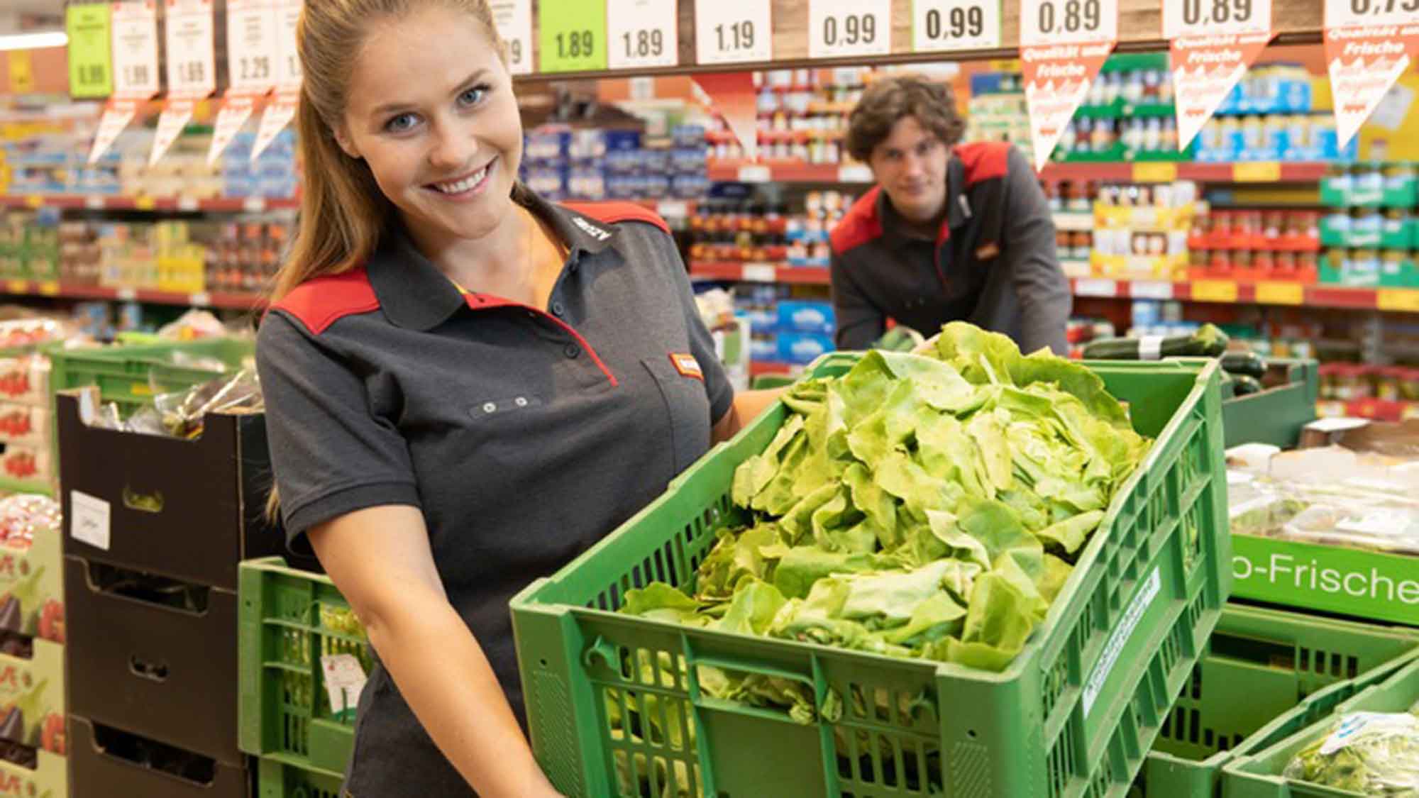 Norma setzt im Obst und Gemüseregal auf regionale Waren und kurze Lieferwege – Regionalität schon immer im Fokus Norma setzt im Obst und Gemüseregal auf regionale Waren und kurze Lieferwege – Regionalität schon immer im Fokus