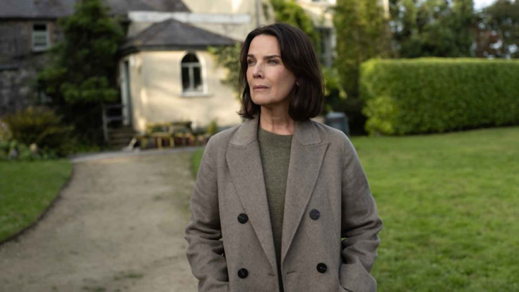 »Der Irland Krimi«: Dreharbeiten für 2 neue Filme mit Désirée Nosbusch als Kriminalpsychologin Cathrin Blake »Der Irland Krimi«: Dreharbeiten für 2 neue Filme mit Désirée Nosbusch als Kriminalpsychologin Cathrin Blake