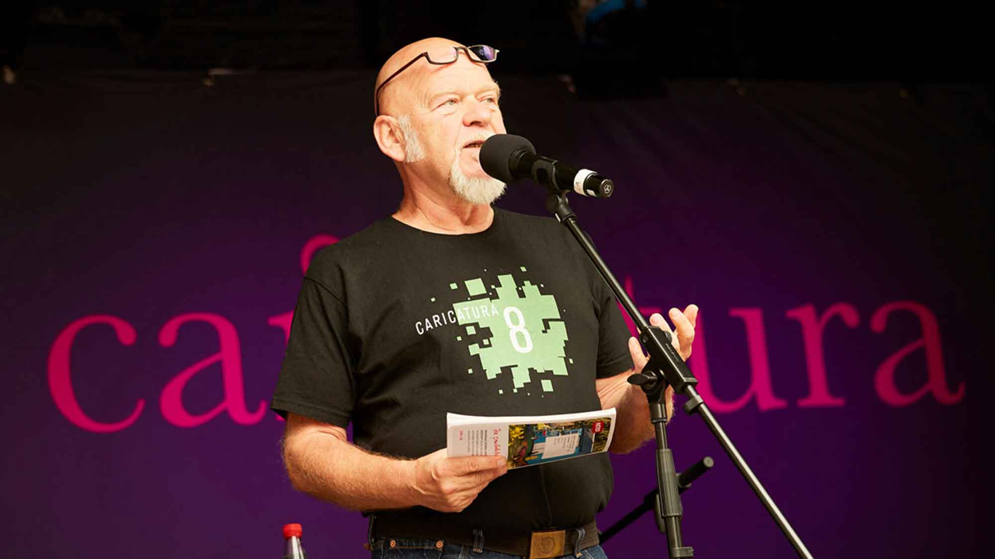Caricatura – Galerie für Komische Kunst, »Ab dafür!« der satirische Jahresrückblick von und mit Bernd Gieseking Caricatura – Galerie für Komische Kunst, »Ab dafür!« der satirische Jahresrückblick von und mit Bernd Gieseking