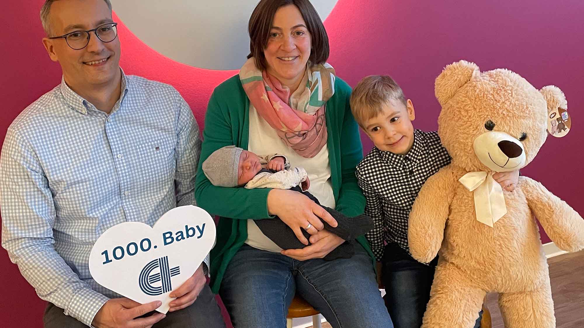 Sankt Elisabeth Hospital Gütersloh: Emilio ist das 1.000. Baby 2023, Kinderwunsch und Brustkrebs schließen sich nicht aus