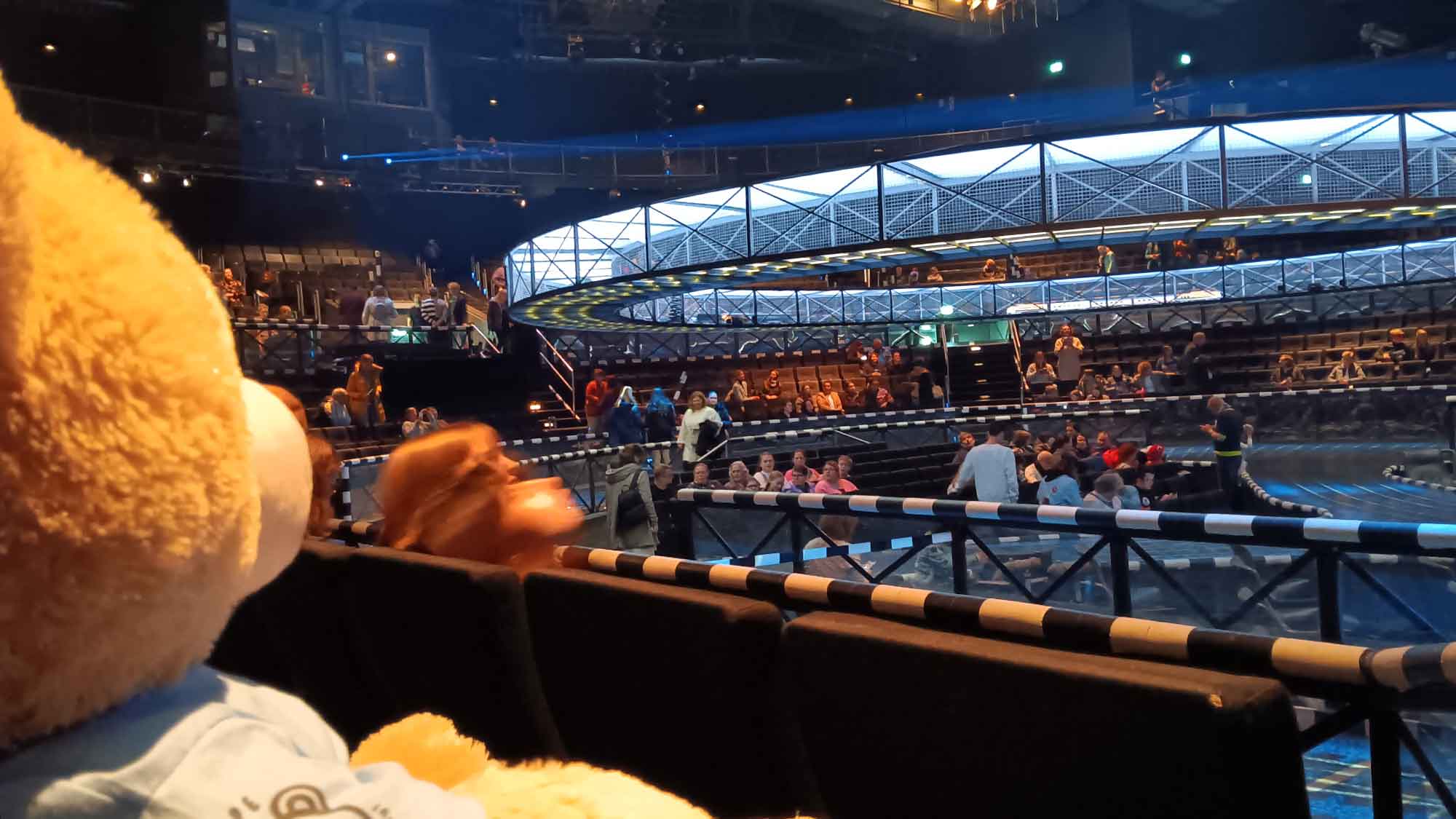 Tag der offenen Tür bei »Starlight Express«: 15.000 Euro für die Deutschen Kinderhospiz Dienste und Löwenzahn Bochum Tag der offenen Tür bei »Starlight Express«: 15.000 Euro für die Deutschen Kinderhospiz Dienste und Löwenzahn Bochum