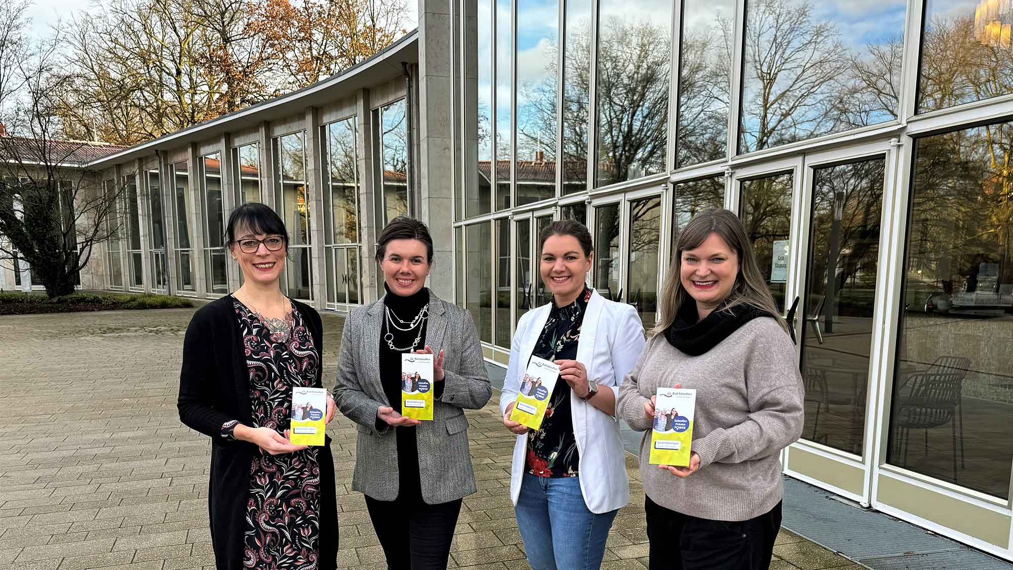 Bad Salzuflen: Neues Frauenprogramm für 2024 aufgestellt – &raquo;SalzuflerFrauenPower&laquo; startet gestärkt ins Neue Jahr