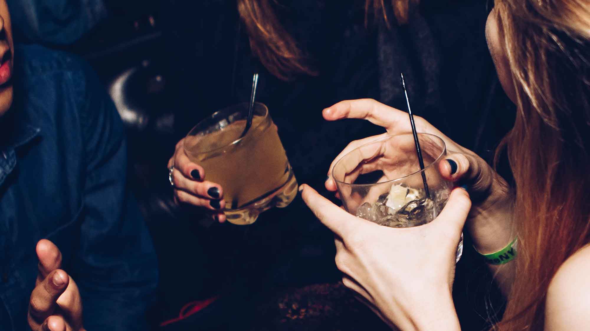 Günstiges Hormonverhältnis kann alkoholabhängige Menschen vor problematischem Alkoholkonsum schützen Günstiges Hormonverhältnis kann alkoholabhängige Menschen vor problematischem Alkoholkonsum schützen