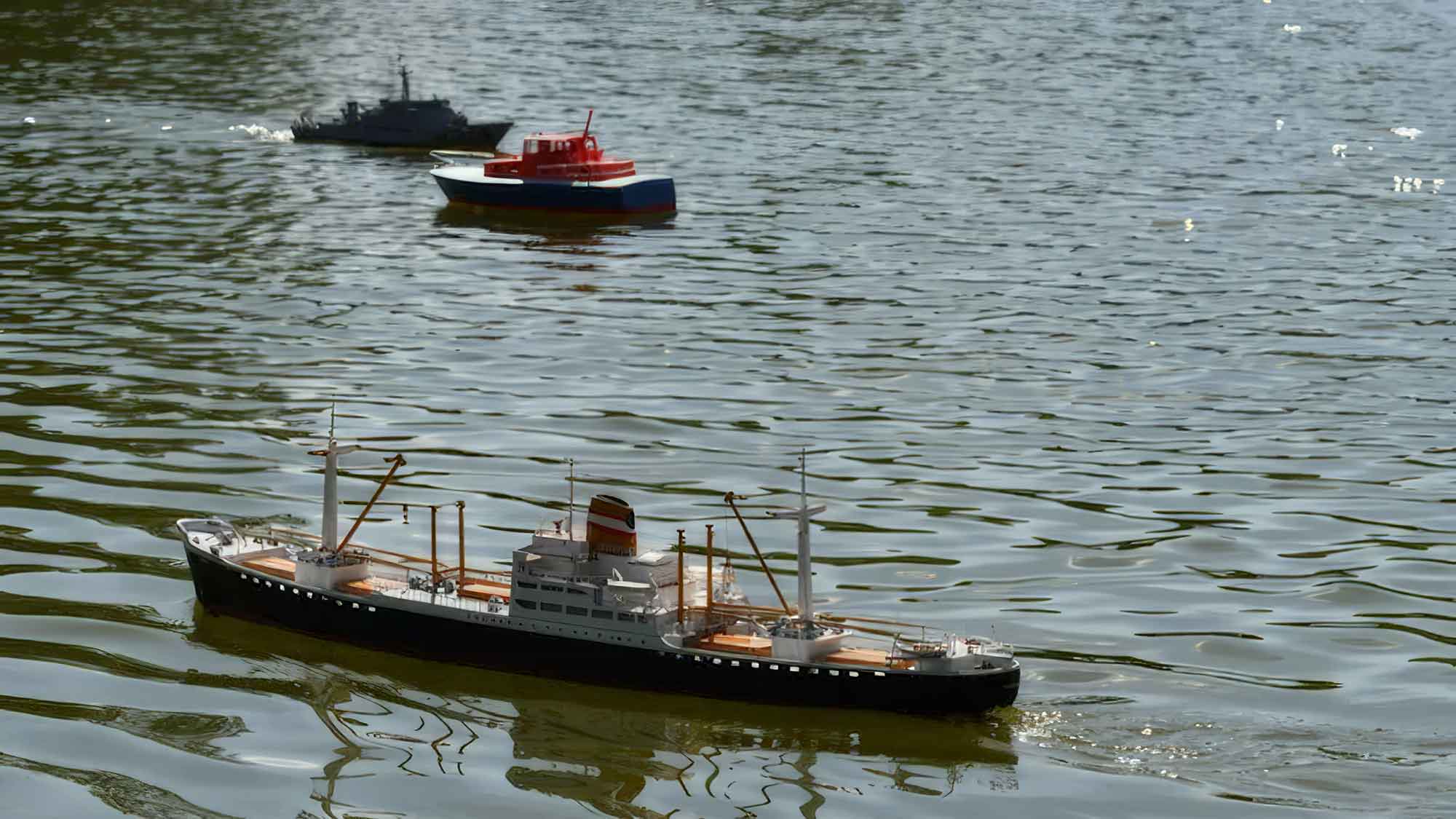 50 Jahre SMC Nautilus Gütersloh, Jubiläumsschaufahren mit Ausstellung am 26. Mai 2024 im Waldbad Steinhagen 50 Jahre SMC Nautilus Gütersloh, Jubiläumsschaufahren mit Ausstellung am 26. Mai 2024 im Waldbad Steinhagen
