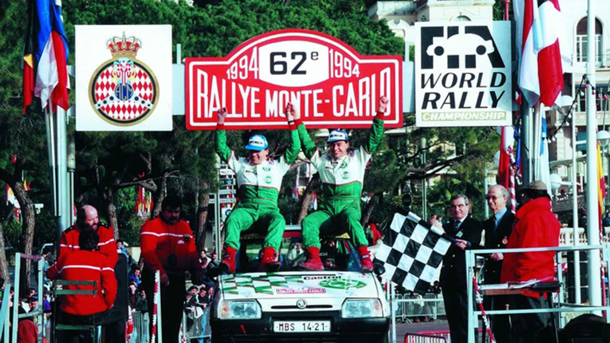 Siegesserie bei der Rallye Monte Carlo: Vor 30 Jahren gewann der Škoda Favorit zum 4. Mal in Folge seine Klasse Siegesserie bei der Rallye Monte Carlo: Vor 30 Jahren gewann der Škoda Favorit zum 4. Mal in Folge seine Klasse