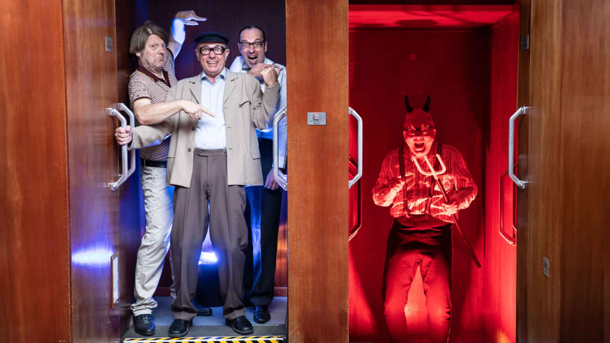 Stadttheater Lippstadt: Herbert Knebels Affentheater mit dem neuen Programm »Fahr zur Hölle, Baby!« 15. Februar 2024 Stadttheater Lippstadt: Herbert Knebels Affentheater mit dem neuen Programm »Fahr zur Hölle, Baby!« 15. Februar 2024