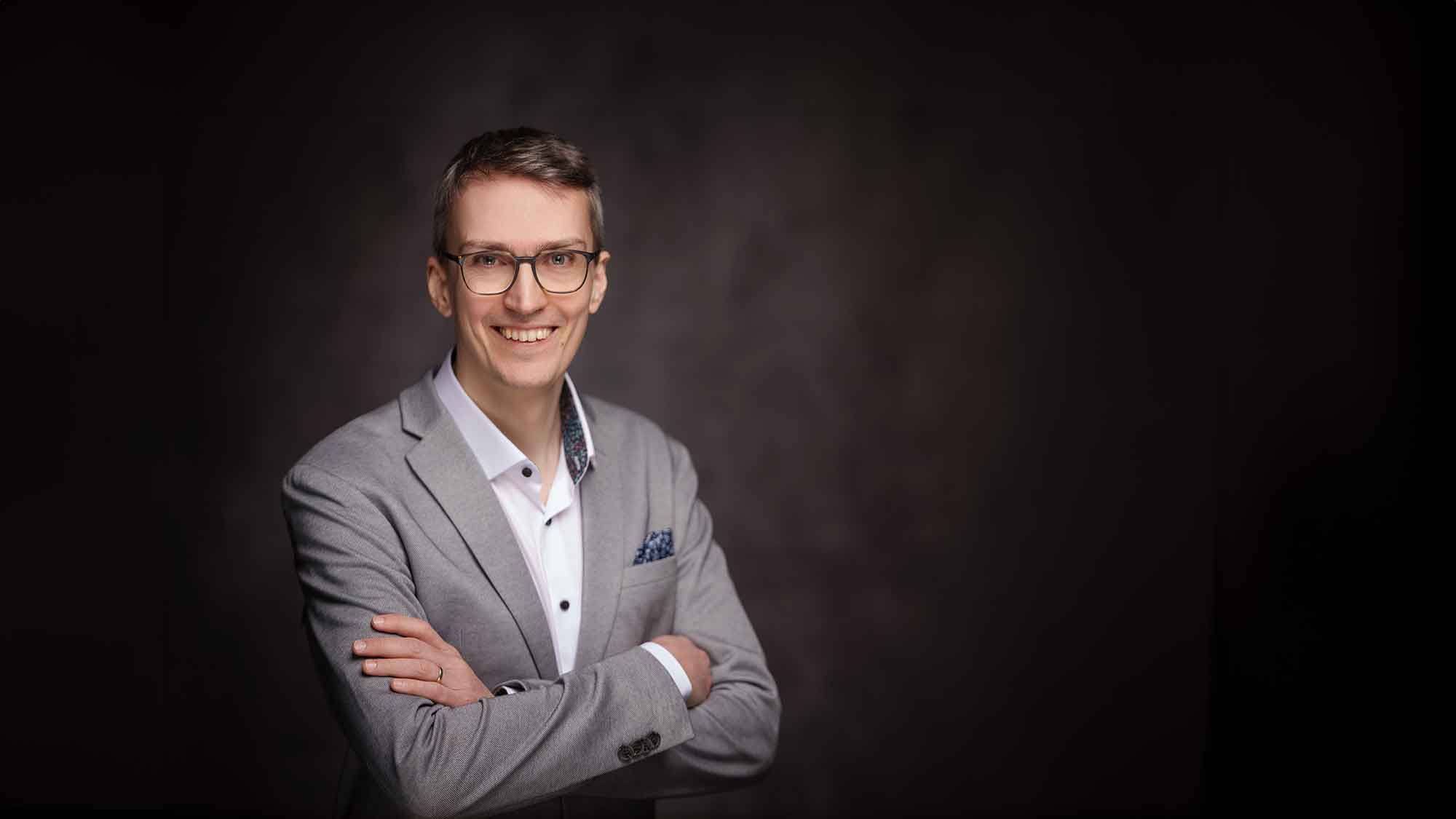 Holger Denckmann folgt Matthias Pannes zum 1. Oktober 2024 als Bundesgeschäftsführer des Verbandes deutscher Musikschulen Holger Denckmann folgt Matthias Pannes zum 1. Oktober 2024 als Bundesgeschäftsführer des Verbandes deutscher Musikschulen