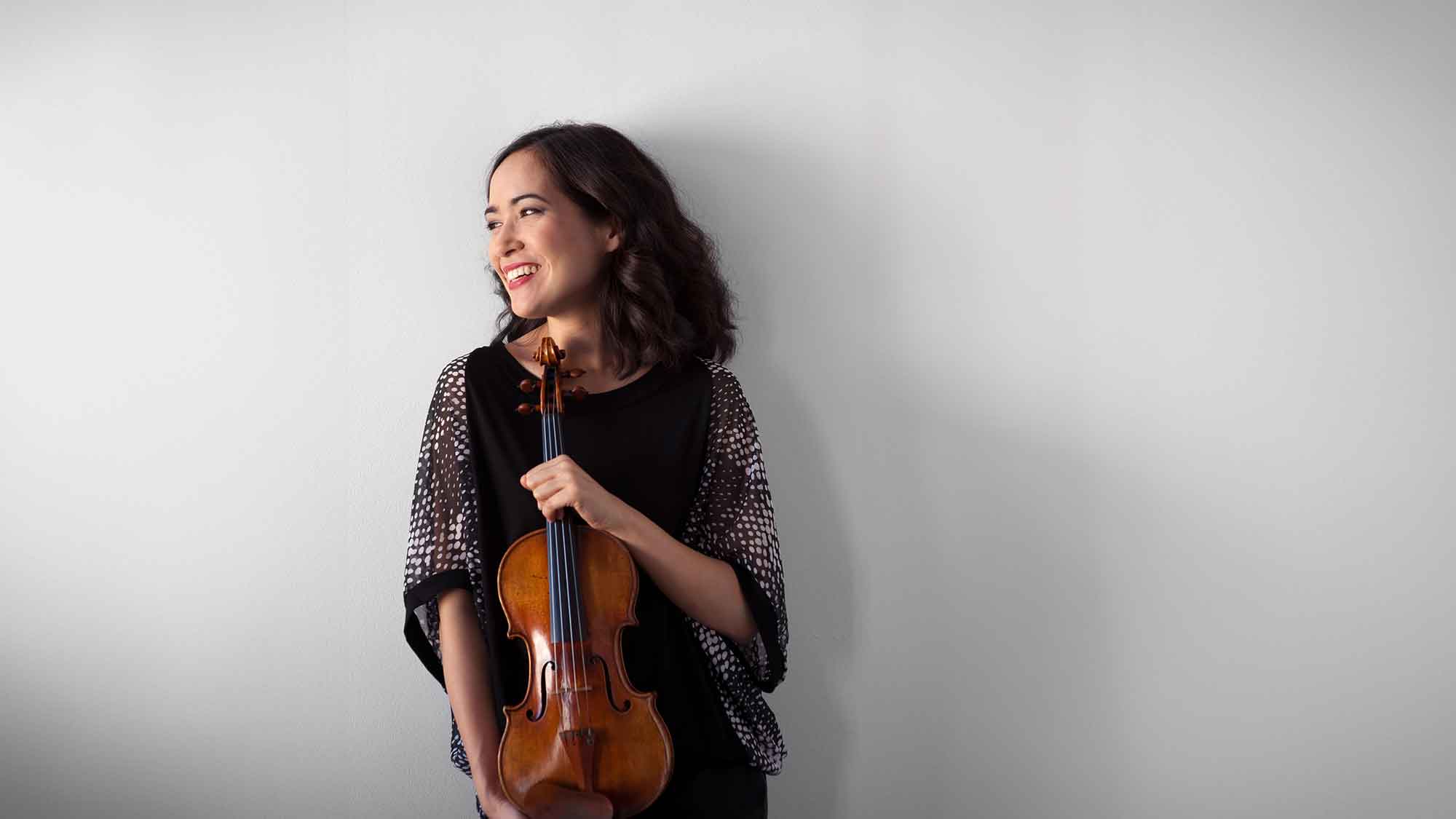 Im musikalischen Zwiegespräch: Viviane Hagner & Till Fellner im 6. Kammerkonzert der Bielefelder Philharmoniker, 18. März 2024 Im musikalischen Zwiegespräch: Viviane Hagner & Till Fellner im 6. Kammerkonzert der Bielefelder Philharmoniker, 18. März 2024