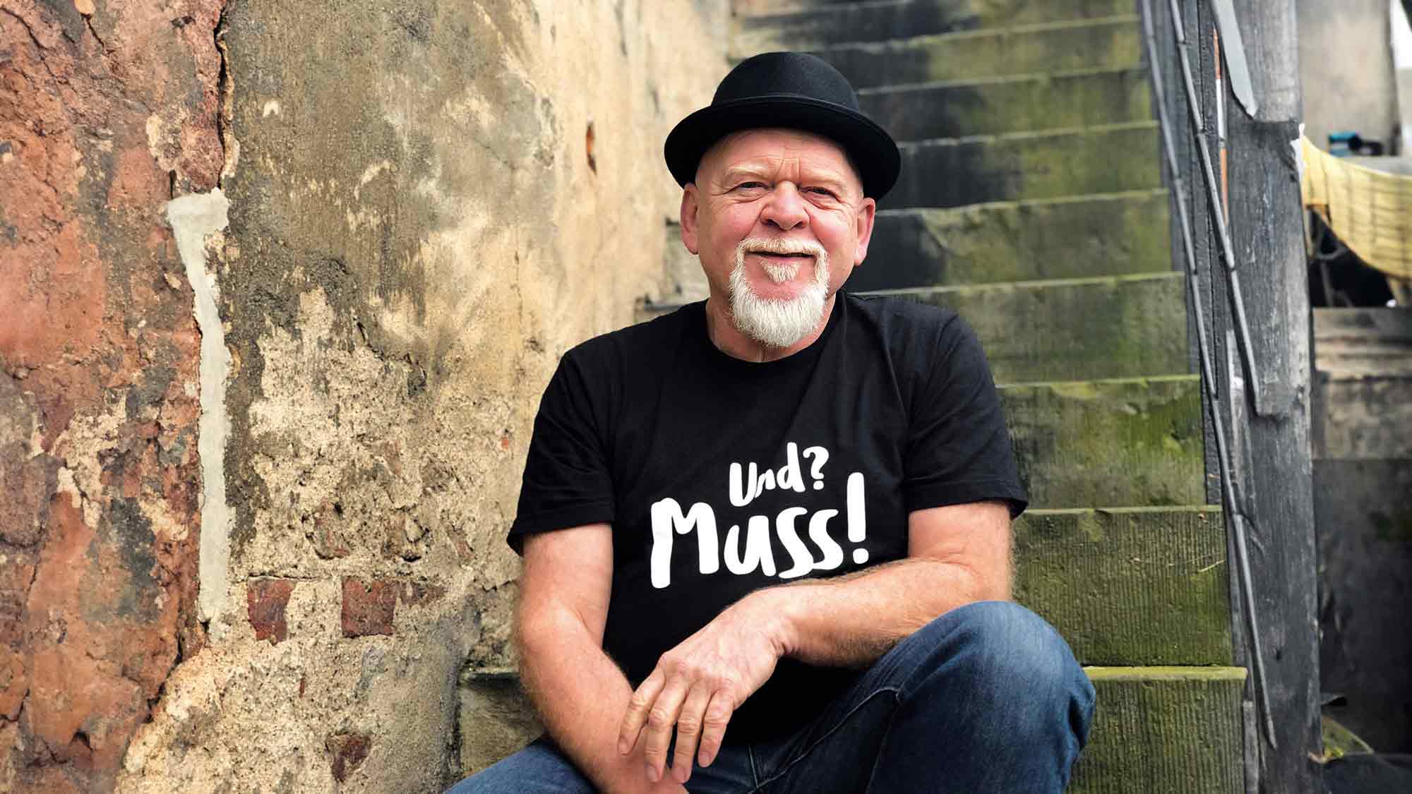 Bibliothek Verl: Lesung von Bernd Gieseking aus seinem neuesten Bestseller »Das kuriose Ostwestfalen Buch«, 19. April 2024 Bibliothek Verl: Lesung von Bernd Gieseking aus seinem neuesten Bestseller »Das kuriose Ostwestfalen Buch«, 19. April 2024