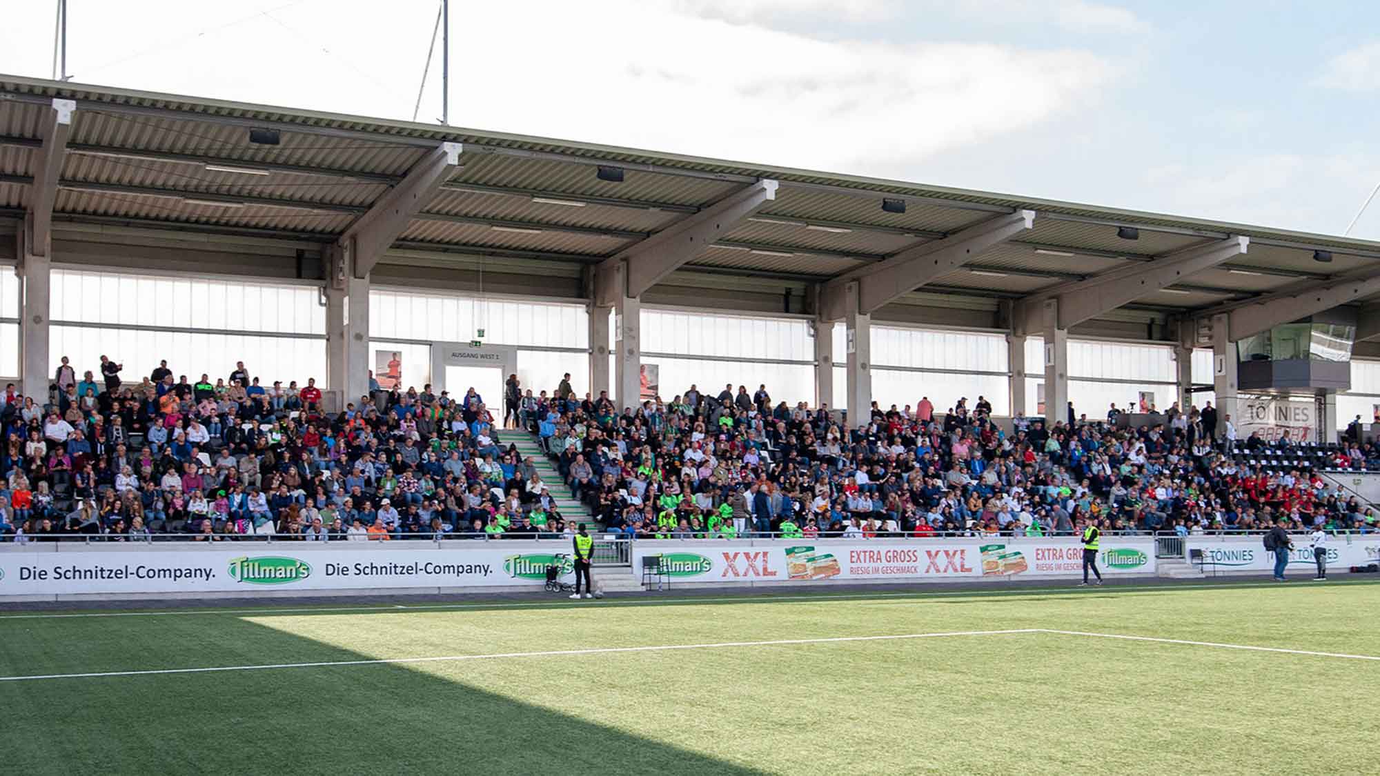 Rund 1.000 Tickets verkauft: FSV Gütersloh hofft auf neue Rekordkulisse gegen den FC Bayern München II Rund 1.000 Tickets verkauft: FSV Gütersloh hofft auf neue Rekordkulisse gegen den FC Bayern München II