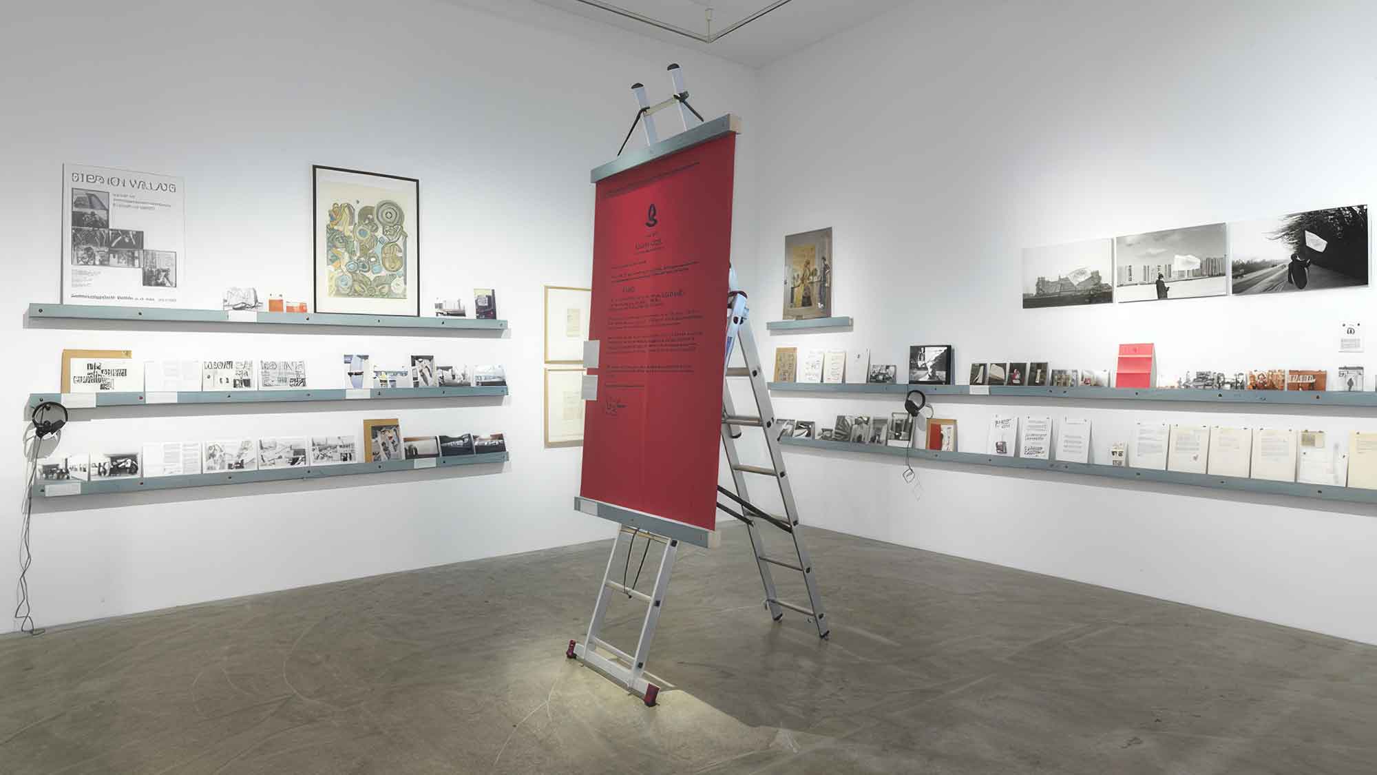 Neuer Berliner Kunstverein: Justus Bier Preis an Kuratoren des Ausstellungsprojekts »If the Berlin Wind Blows My Flag« Neuer Berliner Kunstverein: Justus Bier Preis an Kuratoren des Ausstellungsprojekts »If the Berlin Wind Blows My Flag«