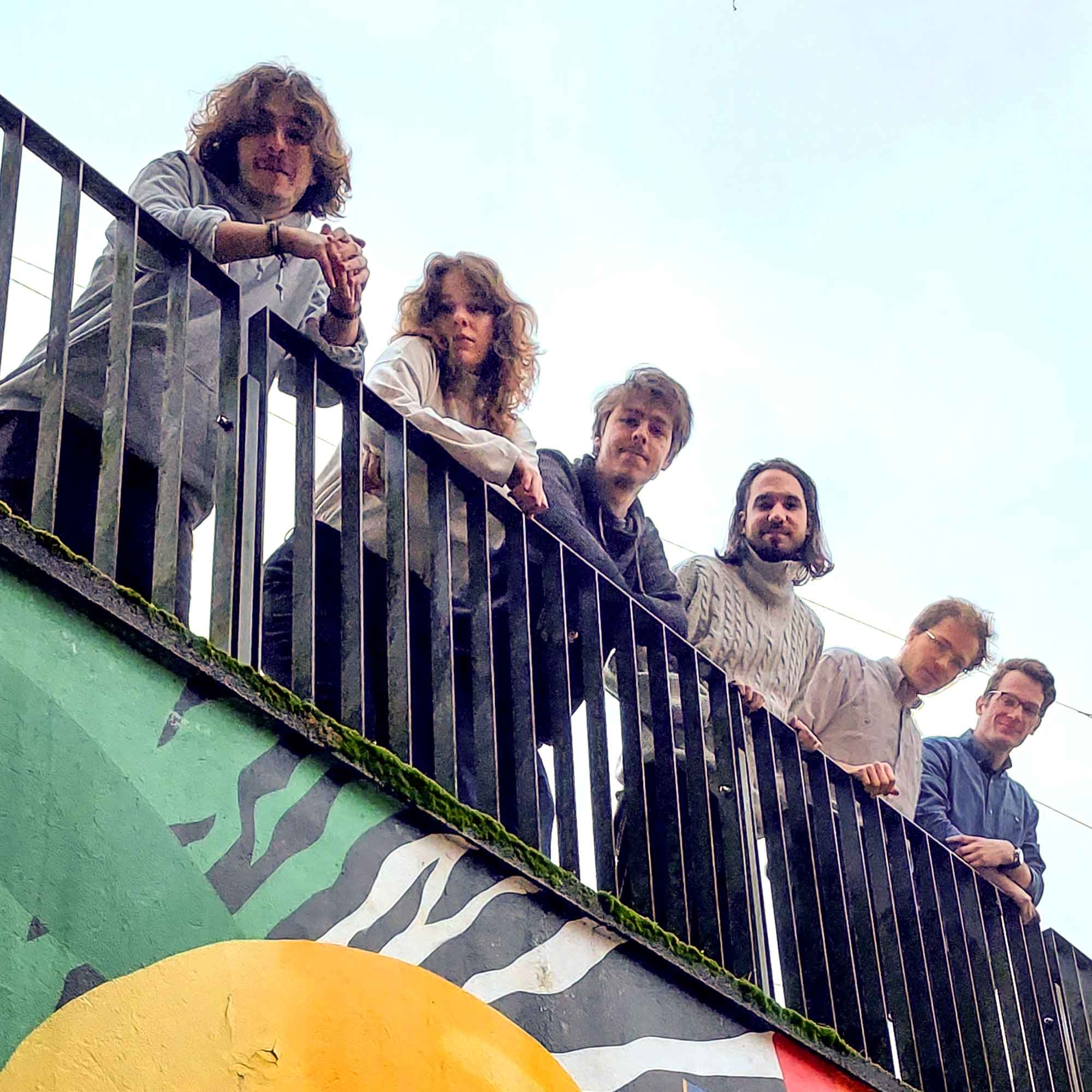 Weberei Gütersloh: »Bürgerkiez blüht auf«, geselliger Start in die Outdoor Saison auf der Weberei Terrasse mit Live Musik, 26. April 2024 Weberei Gütersloh: »Bürgerkiez blüht auf«, geselliger Start in die Outdoor Saison auf der Weberei Terrasse mit Live Musik, 26. April 2024