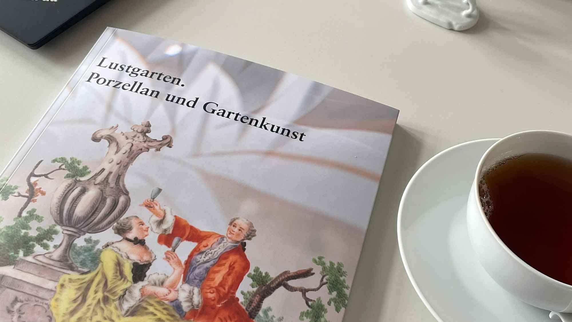 »Lustgarten. Porzellan und Gartenkunst« – neuer Katalog zur Sonderausstellung im Museum Schloss Fürstenberg »Lustgarten. Porzellan und Gartenkunst« – neuer Katalog zur Sonderausstellung im Museum Schloss Fürstenberg