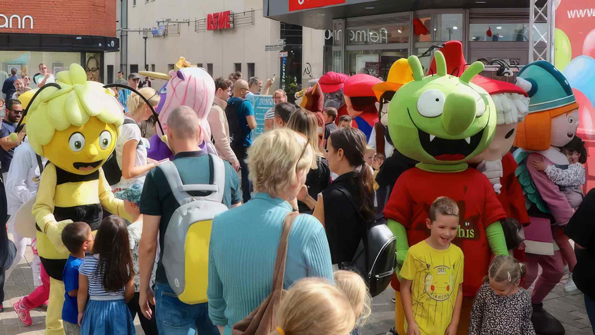 Stadtmarketing News Gütersloh: kunterbunter Kindersamstag in der Wolfsburger Innenstadt, 4. Mai 2024