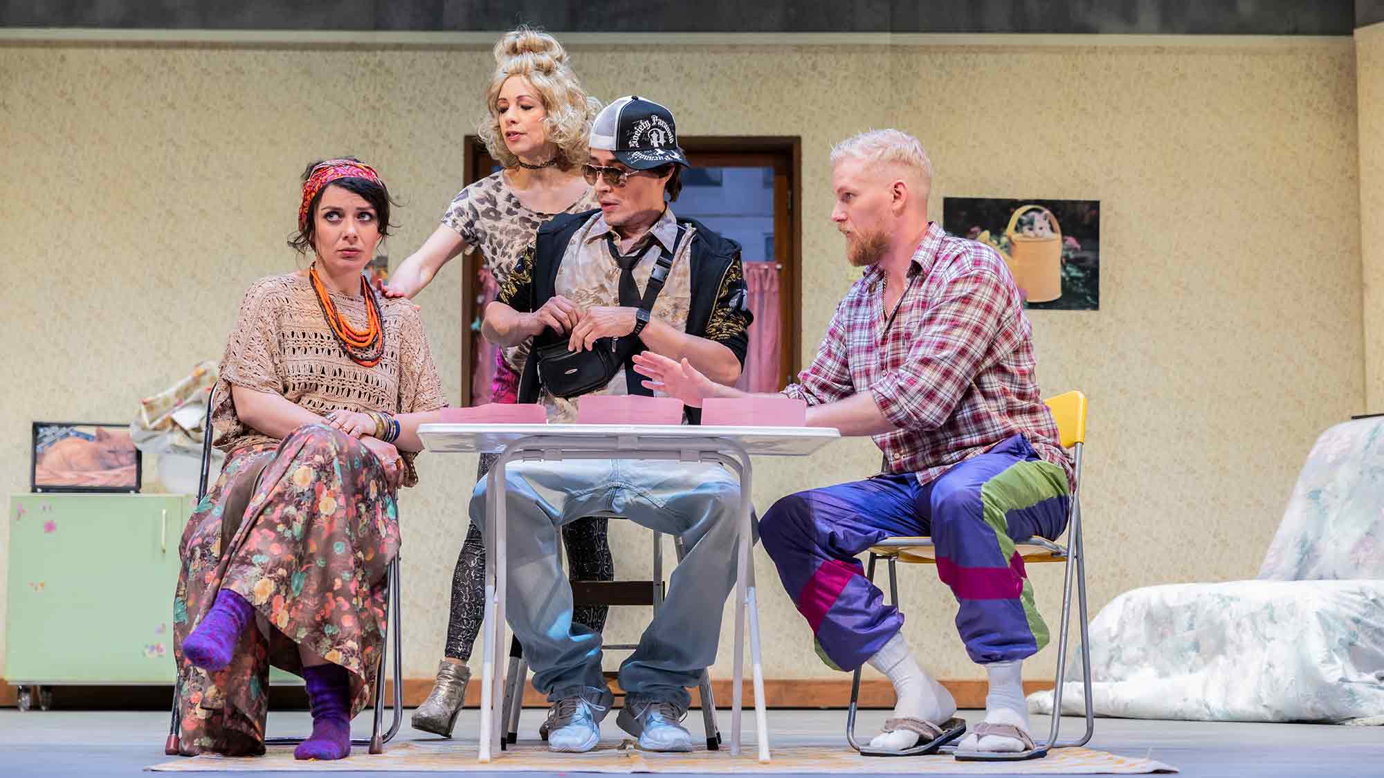 Theater Heilbronn: Identitätsschwindel mit ungeahnten Folgen, »Jugendliebe« von Ivan Calbérac kommt auf die Bühne des Komödienhauses Theater Heilbronn: Identitätsschwindel mit ungeahnten Folgen, »Jugendliebe« von Ivan Calbérac kommt auf die Bühne des Komödienhauses