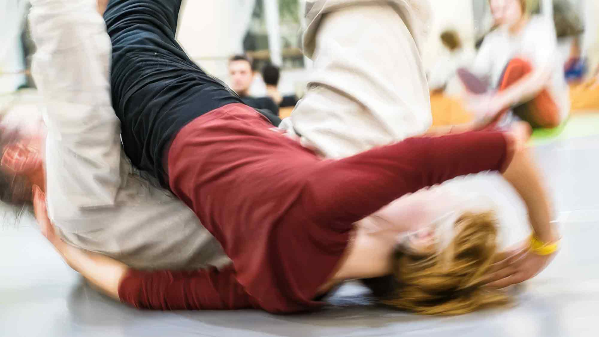 Evangelischer Kirchenkreis Gütersloh: Spannungen lösen, den Rücken stärken, beweglicher werden mit der Feldenkrais Methode, 27. Mai bis 1. Juli 2024 Evangelischer Kirchenkreis Gütersloh: Spannungen lösen, den Rücken stärken, beweglicher werden mit der Feldenkrais Methode, 27. Mai bis 1. Juli 2024