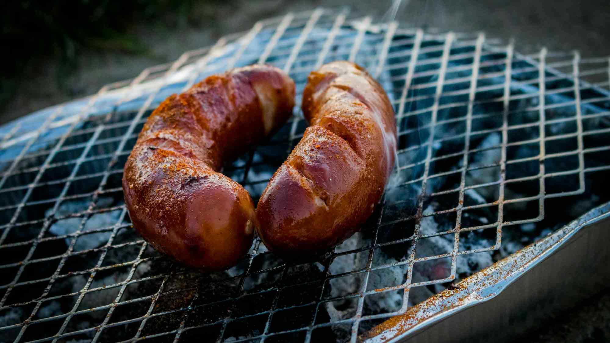 Presseschau Gütersloh: Neue Osnabrücker Zeitung – »I like my Bratwurst« – Autor Martin Walker definiert den »wahren Geschmack Deutschlands« Presseschau Gütersloh: Neue Osnabrücker Zeitung – »I like my Bratwurst« – Autor Martin Walker definiert den »wahren Geschmack Deutschlands«