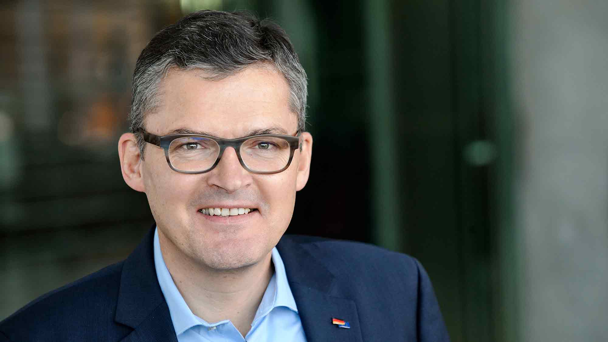 Presseschau Gütersloh: Neue Osnabrücker Zeitung: CDU Politiker Roderich Kiesewetter plädiert für Luftabwehr über Westukraine Presseschau Gütersloh: Neue Osnabrücker Zeitung: CDU Politiker Roderich Kiesewetter plädiert für Luftabwehr über Westukraine