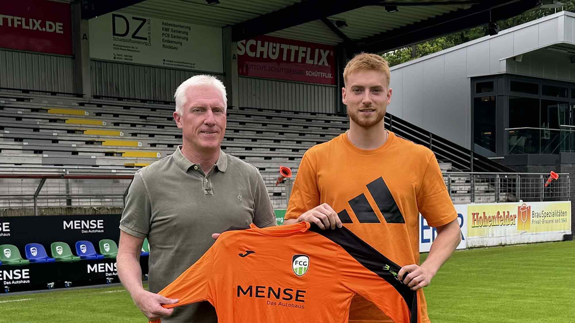 Torwarttalent mit viel Potenzial: Der FC Gütersloh verpflichtet Roman Schabbing von Preußen Münster Torwarttalent mit viel Potenzial: Der FC Gütersloh verpflichtet Roman Schabbing von Preußen Münster