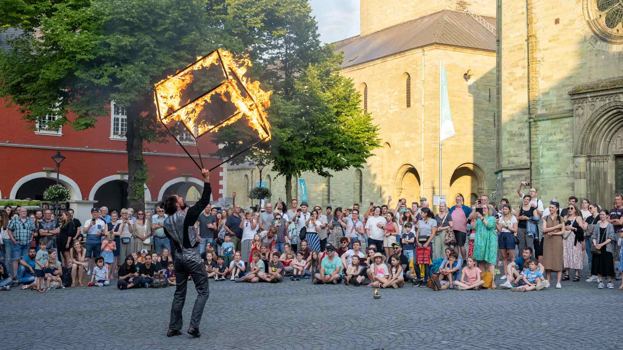 Das kleine Festival Einmaleins für den Altstadtzauber Soest, 7. bis 9. Juni 2024 Das kleine Festival Einmaleins für den Altstadtzauber Soest, 7. bis 9. Juni 2024