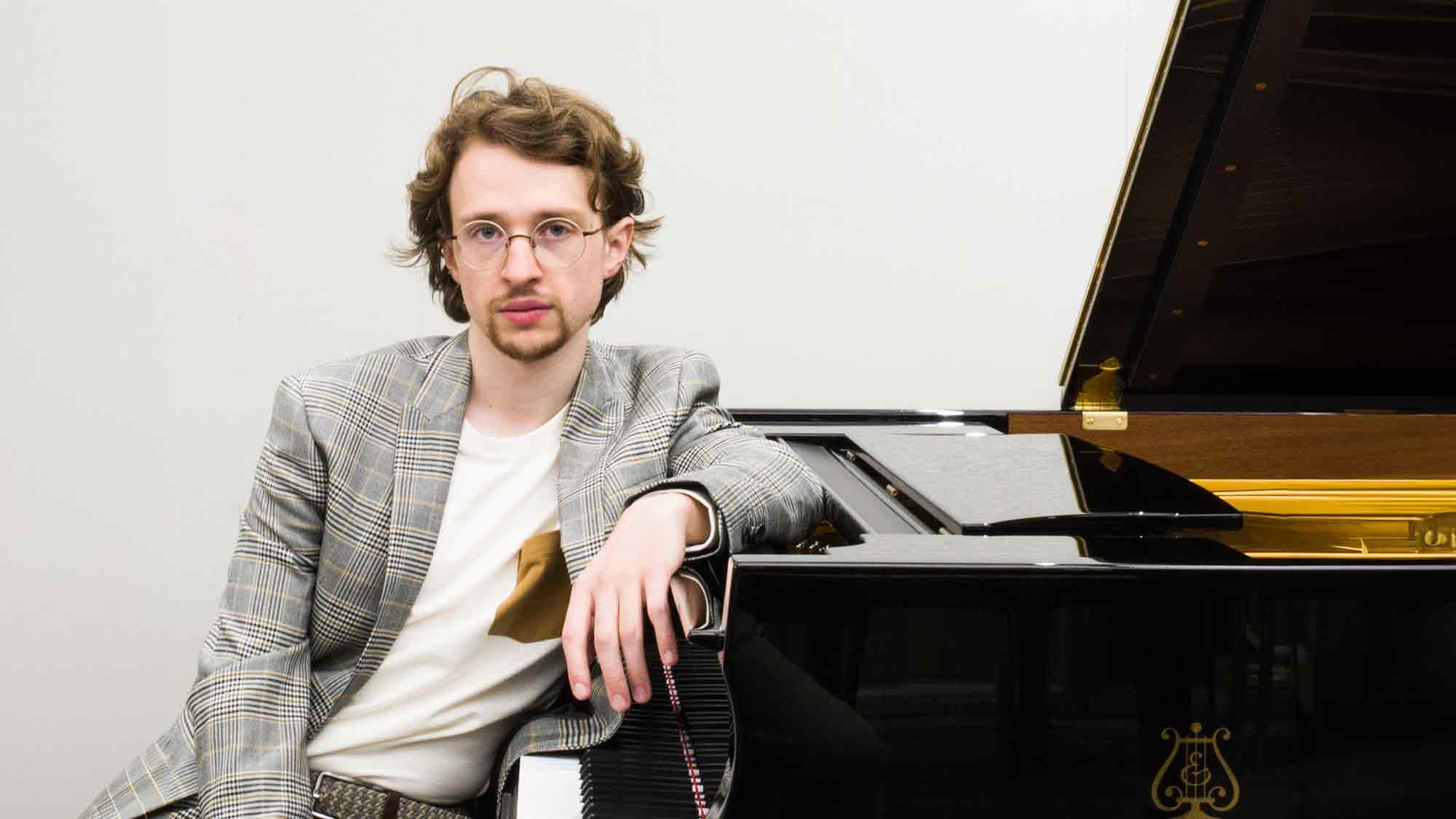 Auftakt des Lüner Klaviersommers mit Julian Trevelyan, 1. Konzert am 10. Juli 2024 im Hansesaal Auftakt des Lüner Klaviersommers mit Julian Trevelyan, 1. Konzert am 10. Juli 2024 im Hansesaal