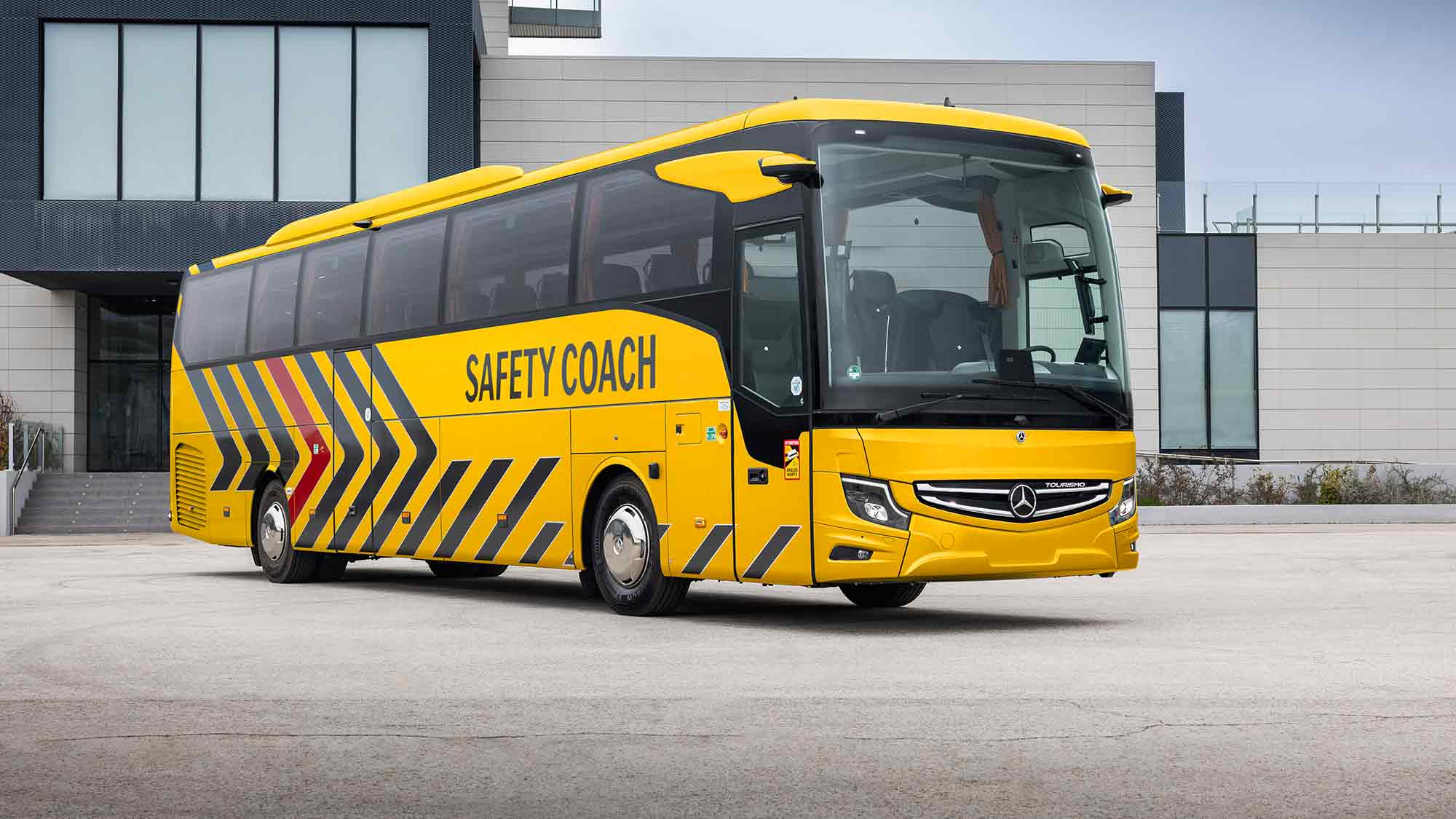 Sicherheitssysteme und Assistenzsysteme von Daimler Buses setzen erneut den Standard für Omnibusse – neuer Mercedes Benz »Tourismo Safety Coach« Sicherheitssysteme und Assistenzsysteme von Daimler Buses setzen erneut den Standard für Omnibusse – neuer Mercedes Benz »Tourismo Safety Coach«