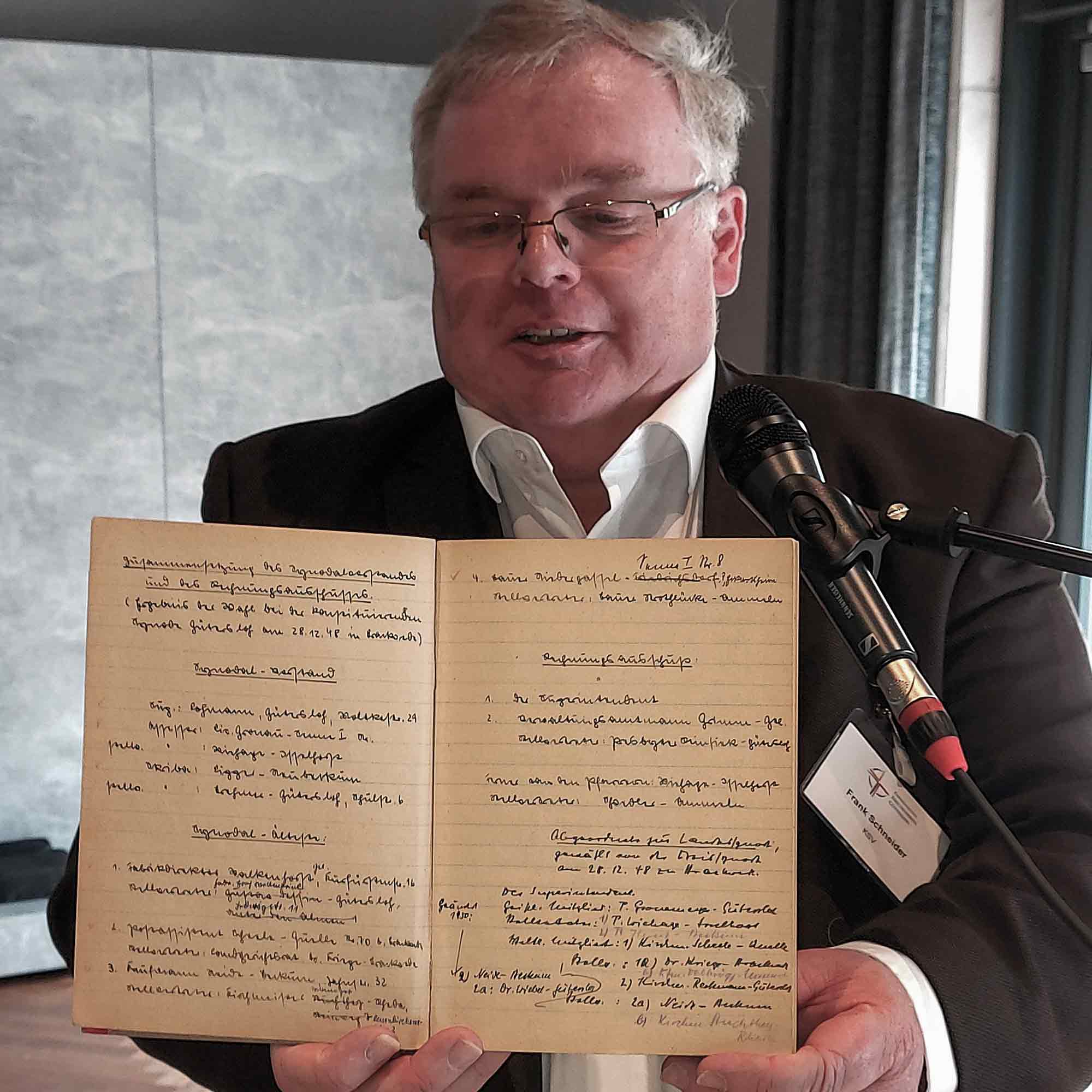 Synode des Evangelischen Kirchenkreises Gütersloh diskutiert die 6. Kirchenmitgliedschaftsuntersuchung der EKD und besetzt kreiskirchliche Gremien neu Synode des Evangelischen Kirchenkreises Gütersloh diskutiert die 6. Kirchenmitgliedschaftsuntersuchung der EKD und besetzt kreiskirchliche Gremien neu