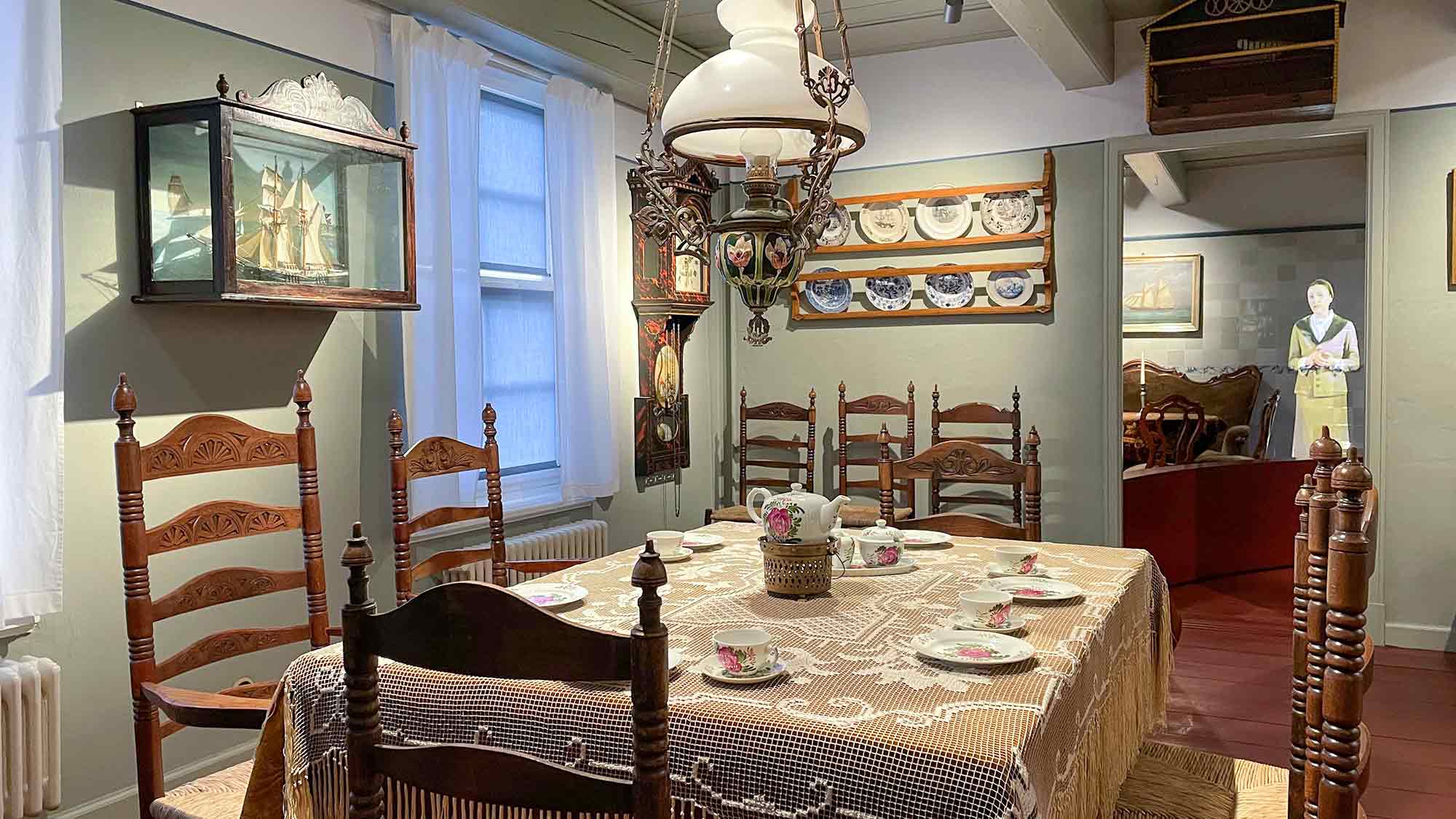 Tee bei Marie, Literarische Führung durch das Kapitänshaus des Deutschen Sielhafenmuseums, 19. Juli 2024