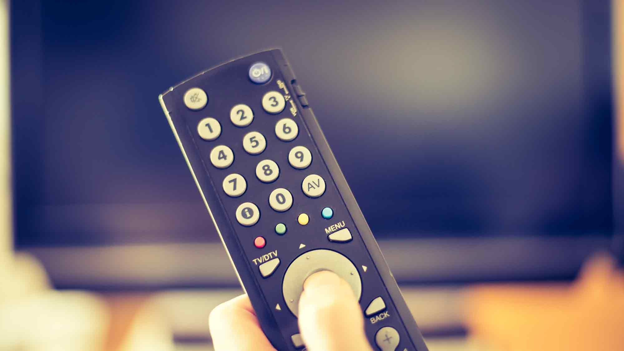 Verbraucherzentrale NRW: Erfolg gegen »NetCologne« und LEG, Schluss mit aufgezwungenen Kabel TV Verträgen Verbraucherzentrale NRW: Erfolg gegen »NetCologne« und LEG, Schluss mit aufgezwungenen Kabel TV Verträgen