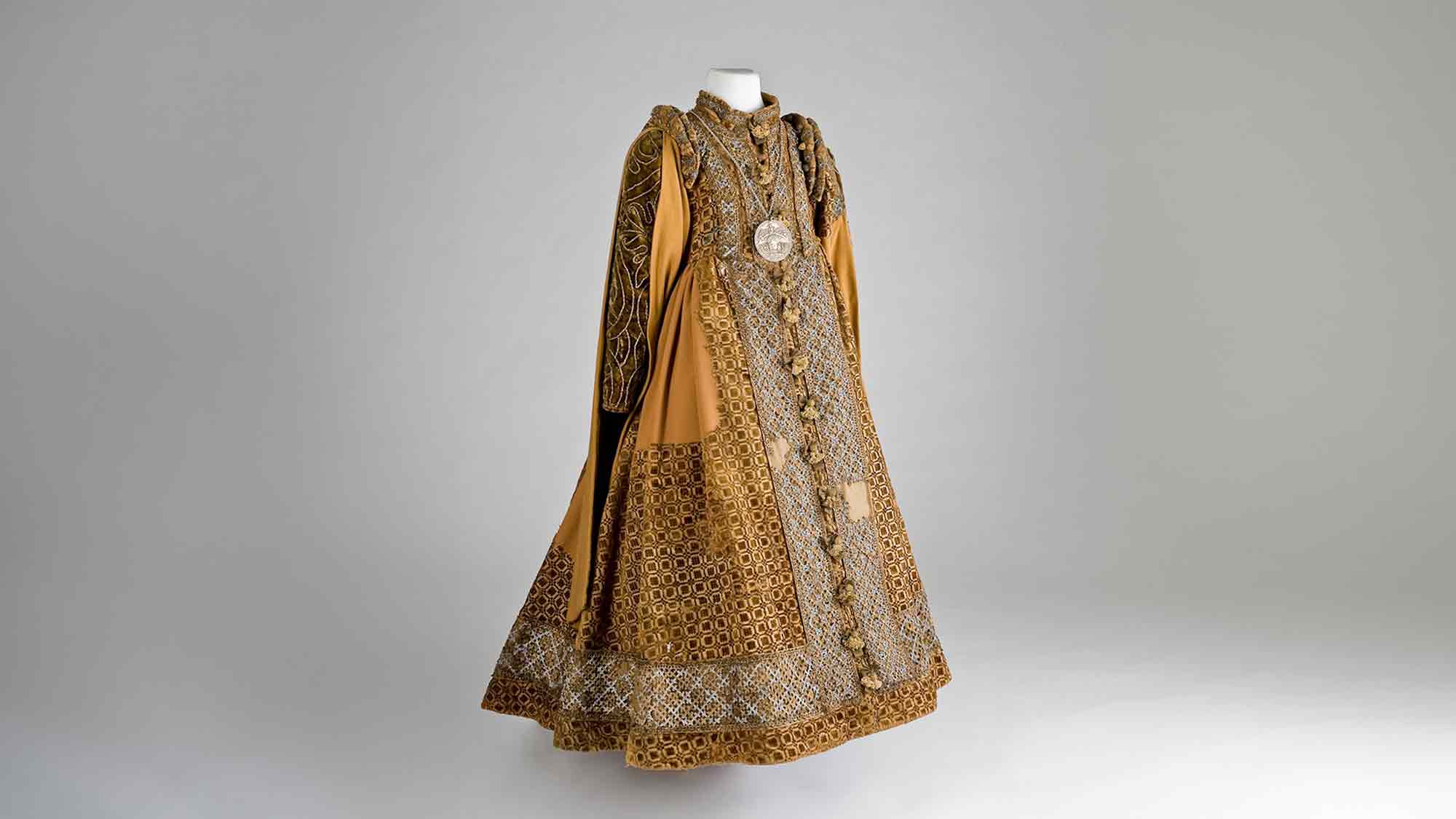 Alles chic & praktisch? Kurzweilige Reise durch die Modegeschichte, am Sonntag, 15. September 2024, um 15 Uhr, im Lippischen Landesmuseum Detmold