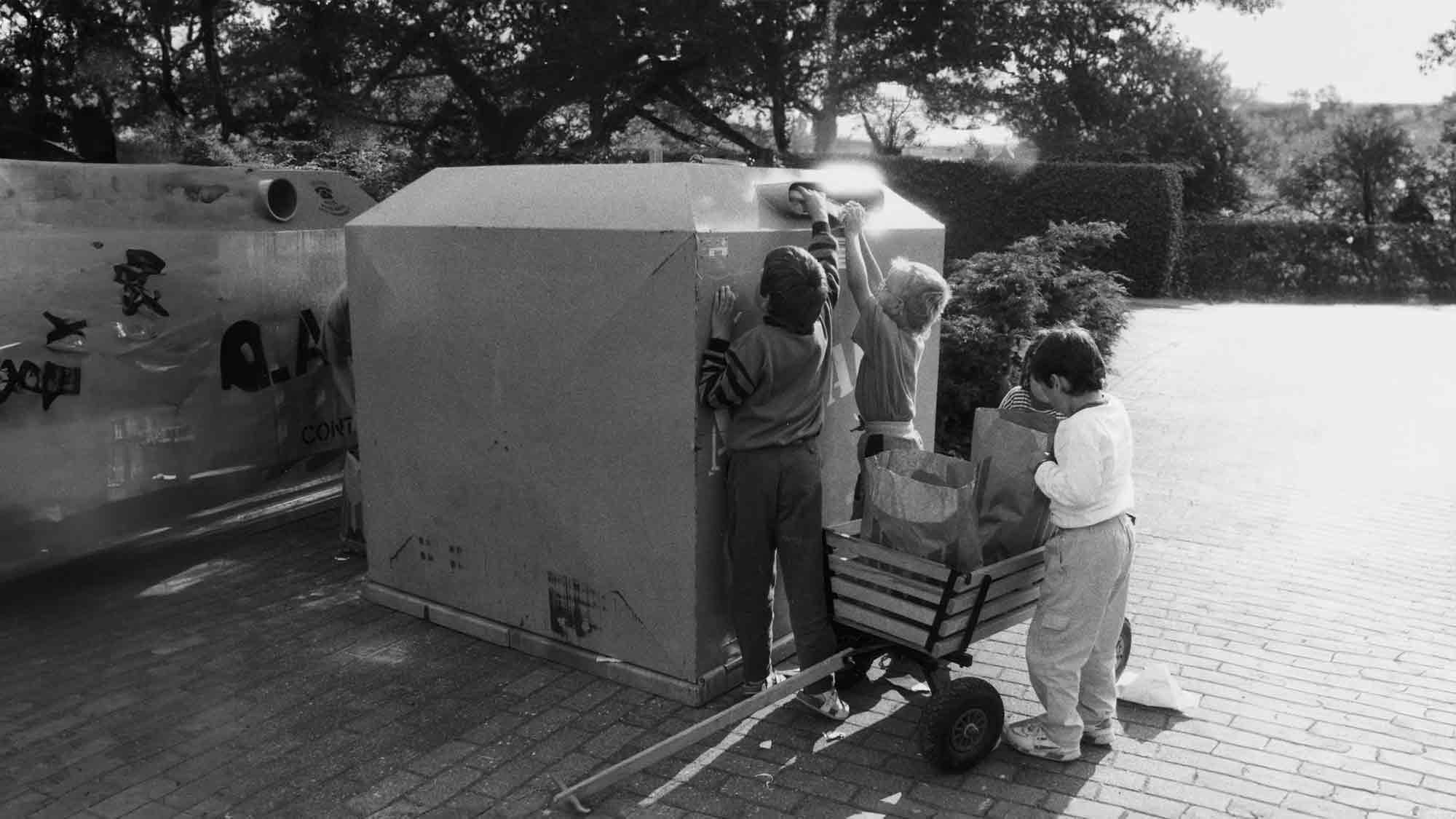 Erzählcafé zum Thema »Alles für die Tonne?! – Umweltgeschichte in Gütersloh«, 16. September 2024 Erzählcafé zum Thema »Alles für die Tonne?! – Umweltgeschichte in Gütersloh«, 16. September 2024
