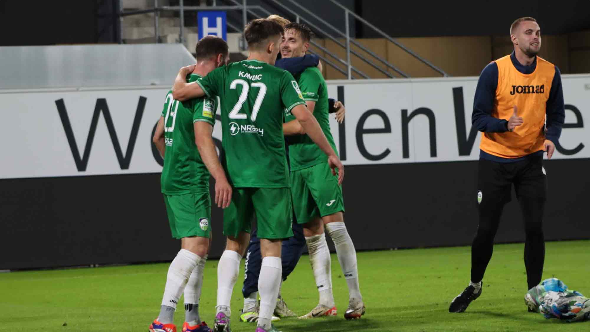 Der FC Gütersloh spielt freitags in der Regionalliga und mittwochs im Westfalenpokal