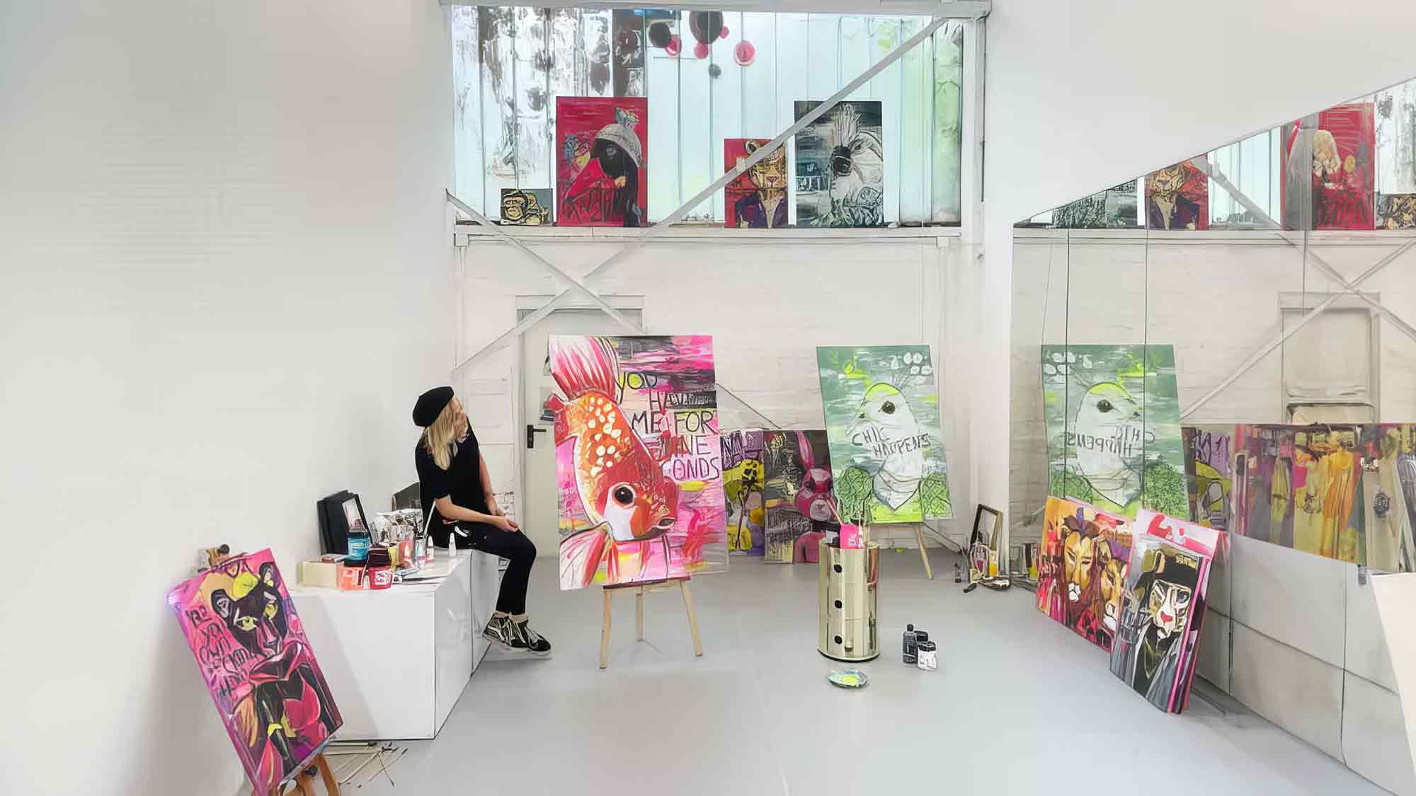 Nadine Krauss Weiler stellt ihre farbgeladene, charmant provokante Kunst im Café »11Line« in Potsdam aus, 31. September bis 31. Oktober 2024 Nadine Krauss Weiler stellt ihre farbgeladene, charmant provokante Kunst im Café »11Line« in Potsdam aus, 31. September bis 31. Oktober 2024