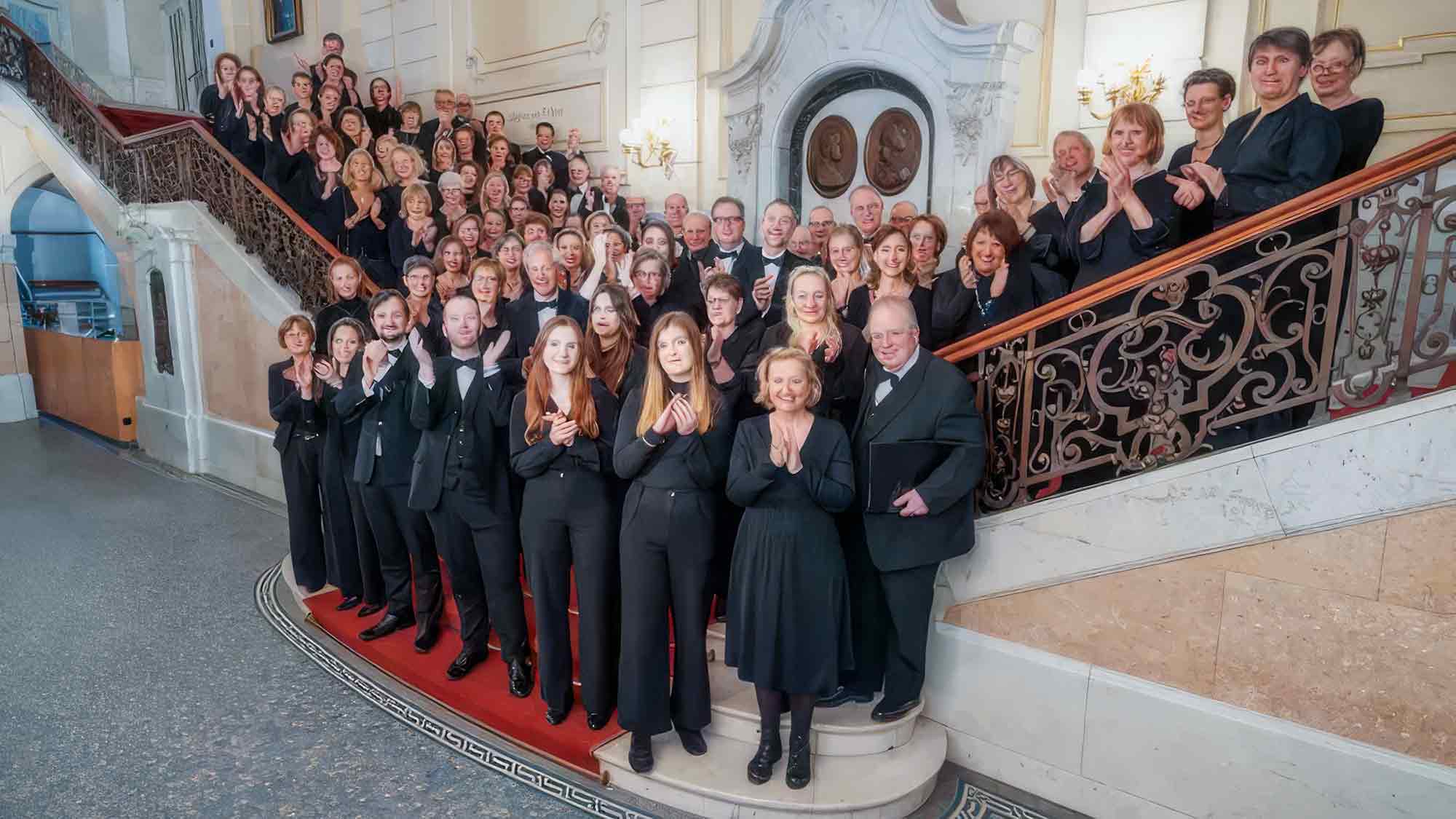 Der Symphonische Chor Hamburg präsentiert das »Requiem für die Lebenden« in der Laeiszhalle, 17. November 2024 Der Symphonische Chor Hamburg präsentiert das »Requiem für die Lebenden« in der Laeiszhalle, 17. November 2024