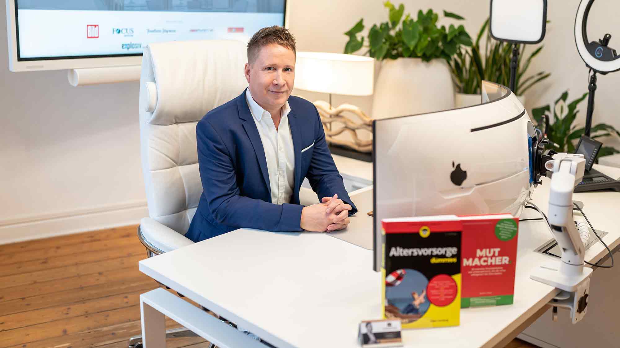 Versicherung für den Ernstfall – Experte verrät, wie man sich vor den Folgen von Naturkatastrophen schützen kann Versicherung für den Ernstfall – Experte verrät, wie man sich vor den Folgen von Naturkatastrophen schützen kann