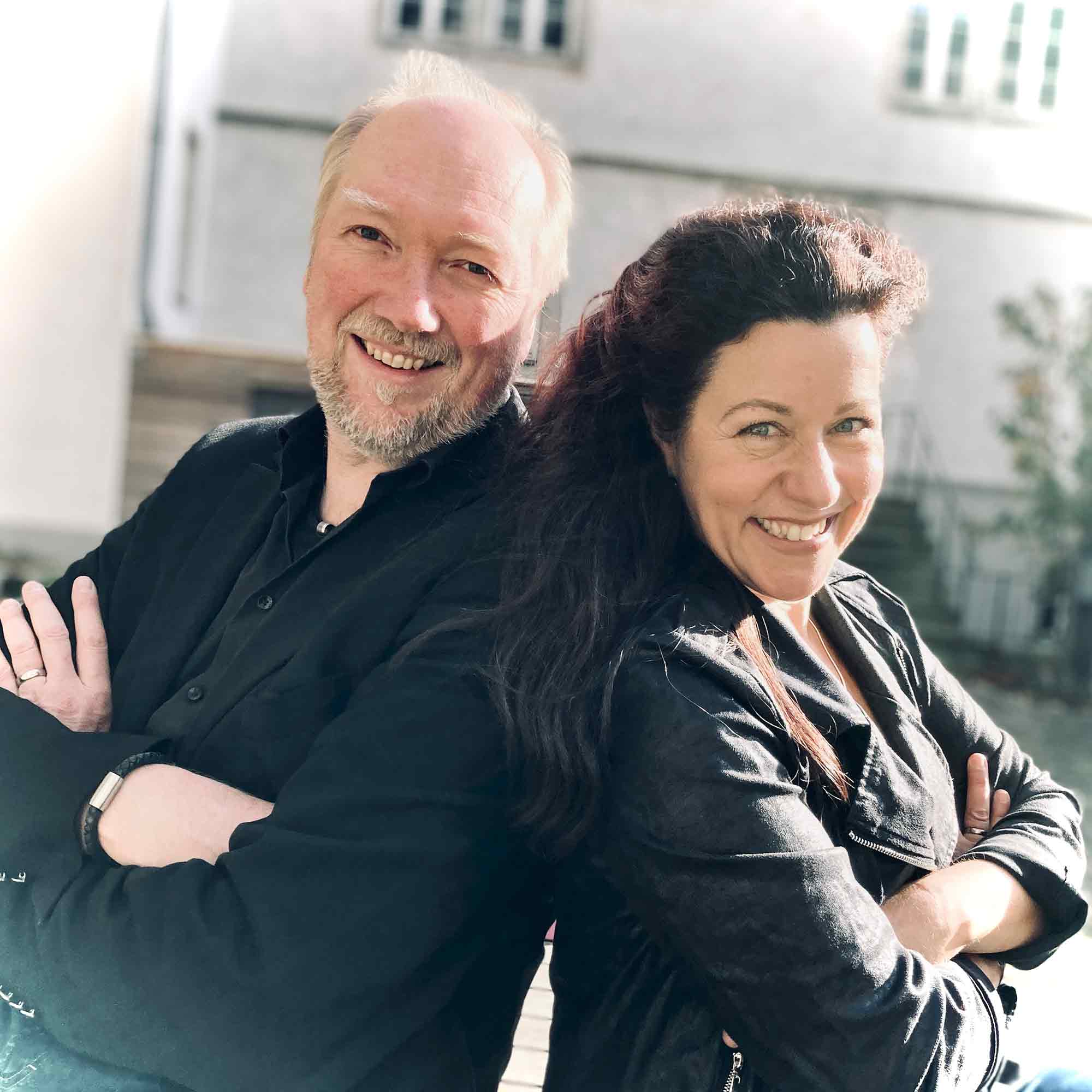 Detmolder Sommertheater: berührend und authentisch, »Around Christmas« – musikalisch literarischer Abend mit Ulrike Wahren und Peter Stolle, 12. Dezember 2024 Detmolder Sommertheater: berührend und authentisch, »Around Christmas« – musikalisch literarischer Abend mit Ulrike Wahren und Peter Stolle, 12. Dezember 2024