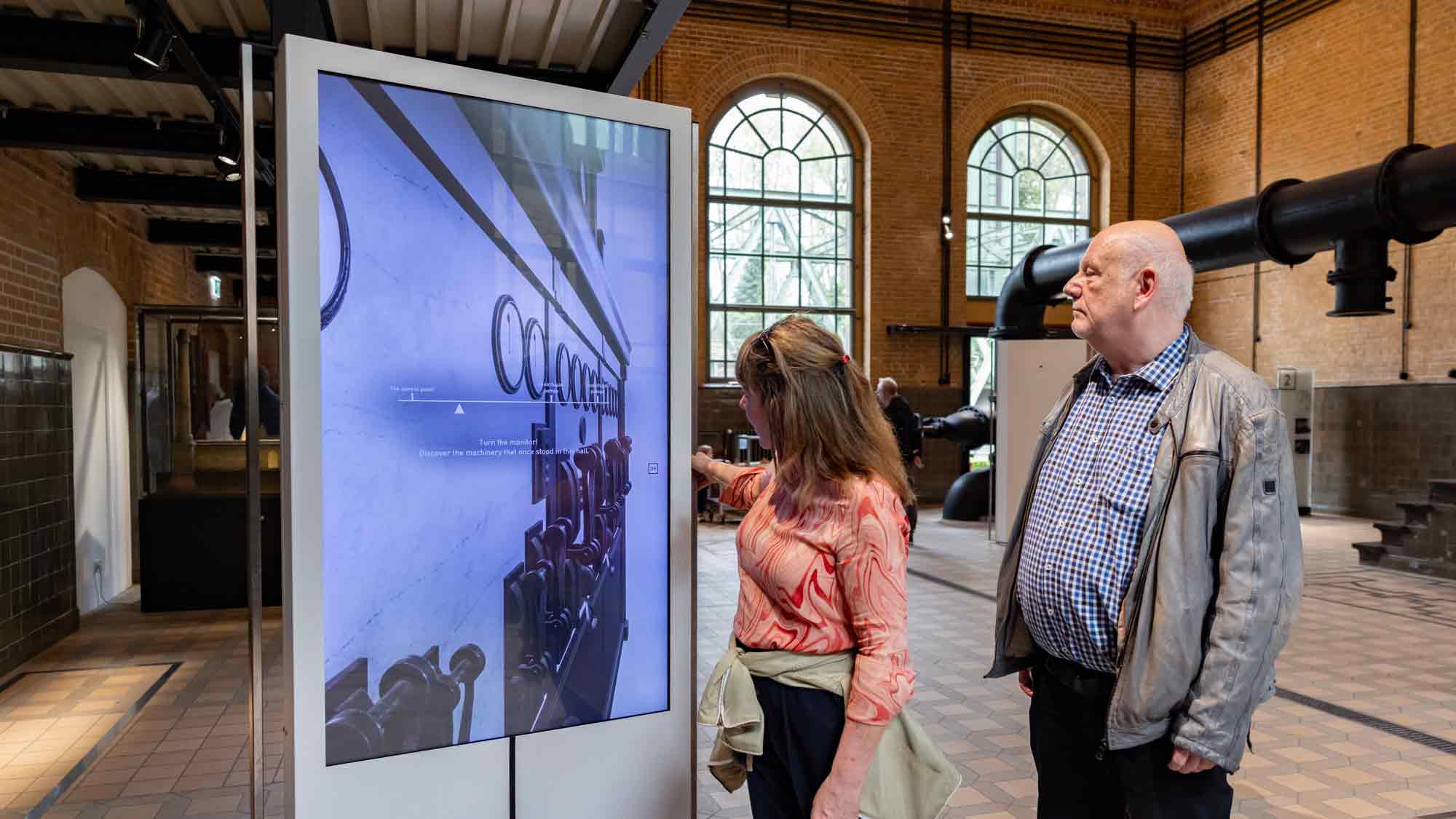 Modern, digital, spielerisch – interaktive Führung durch die Dauerausstellung im Schiffshebewerk Henrichenburg Modern, digital, spielerisch – interaktive Führung durch die Dauerausstellung im Schiffshebewerk Henrichenburg
