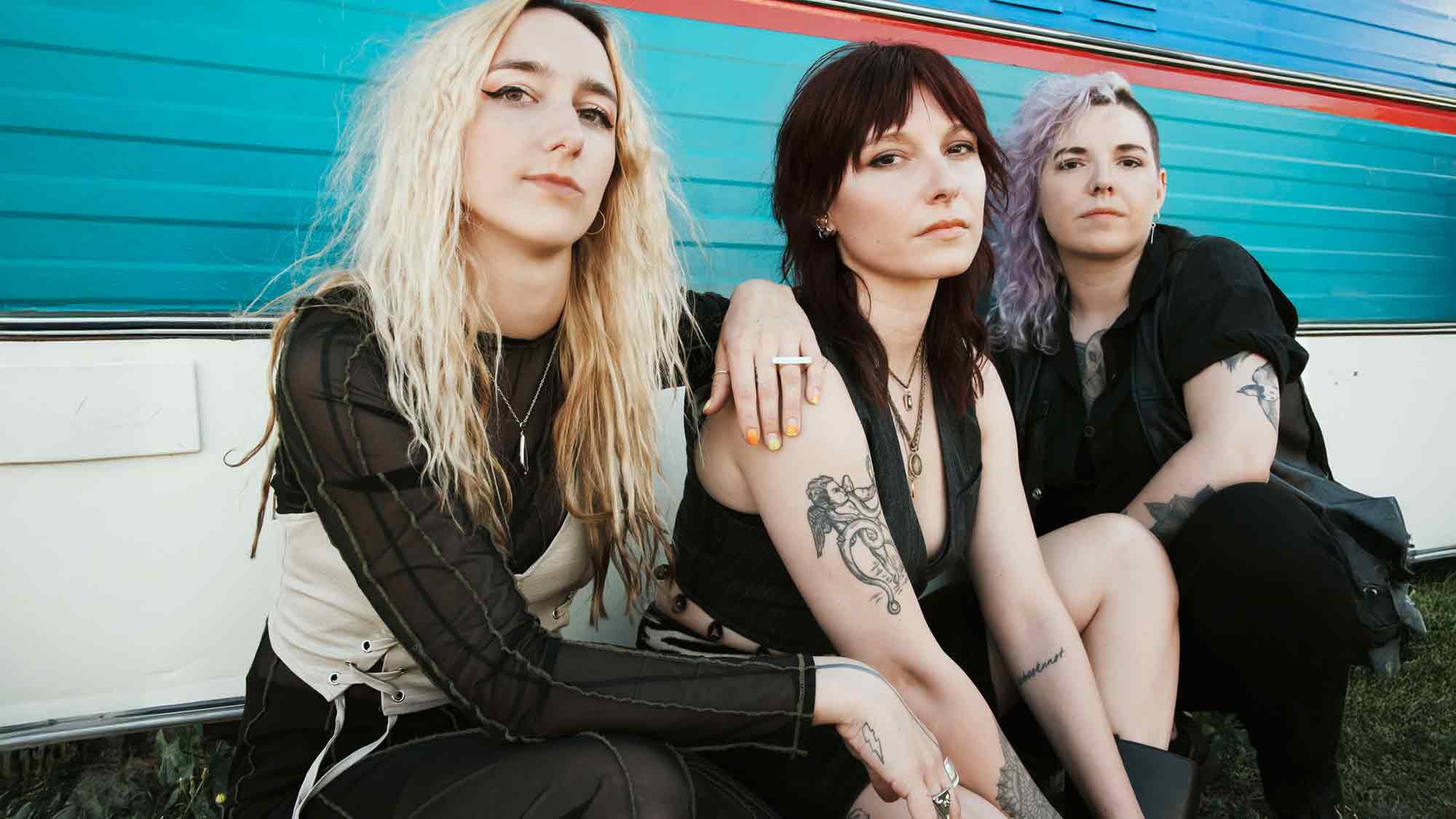 Kulturkombinat Kamp präsentiert: Velvet Two Stripes im Bunker Ulmenwall Bielefeld, 26. Februar 2025 Kulturkombinat Kamp präsentiert: Velvet Two Stripes im Bunker Ulmenwall Bielefeld, 26. Februar 2025